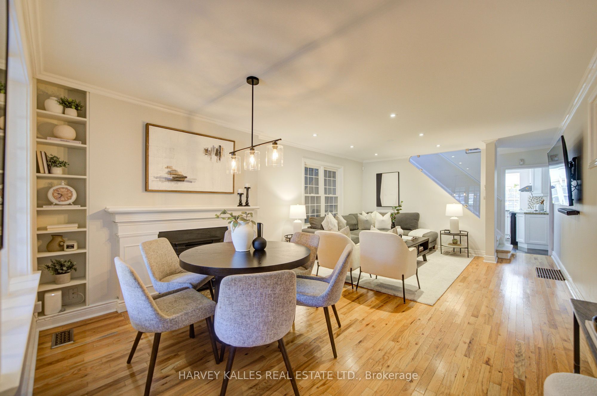34 Kenwood Avenue