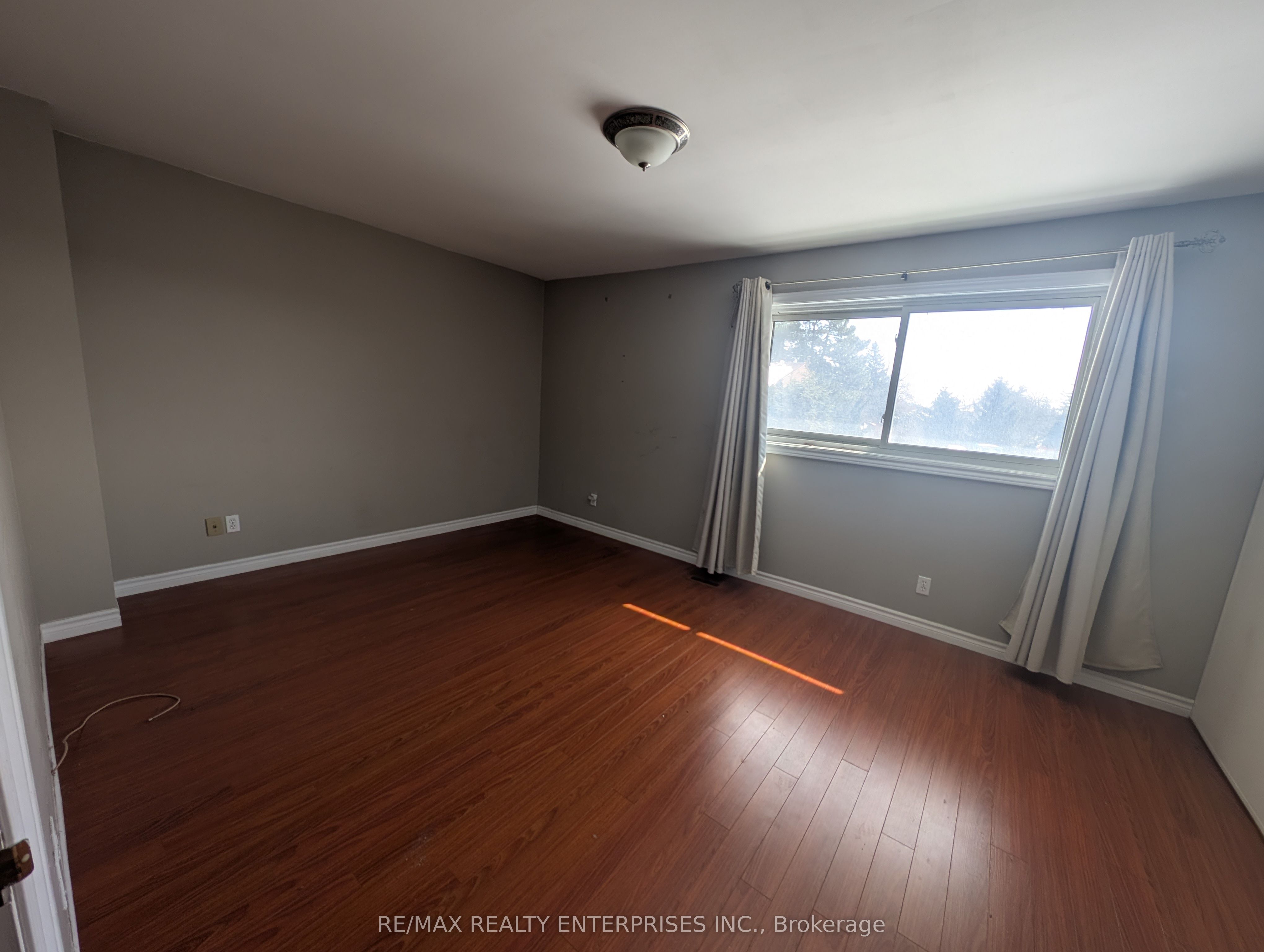 3665 Flamewood Drive 9