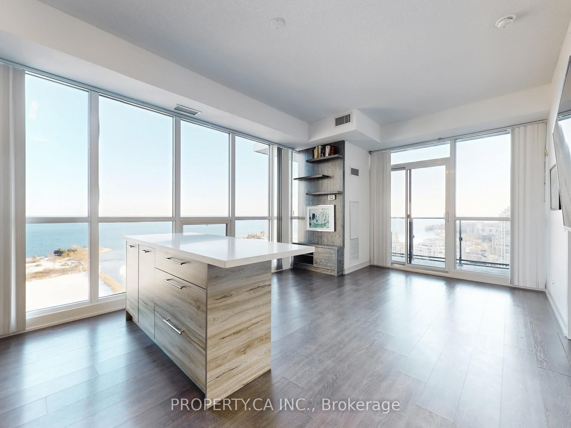 2200 Lake Shore Boulevard W 3001