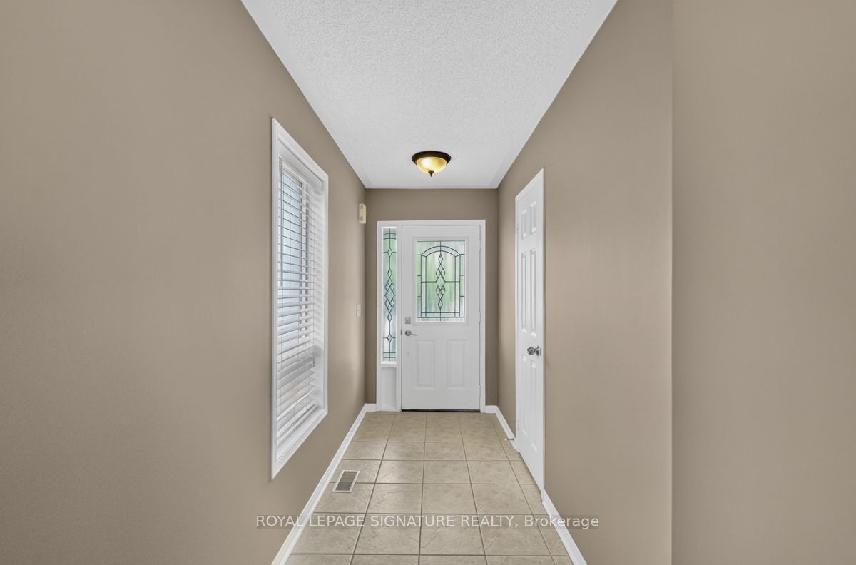 19 Mossgrove Crescent