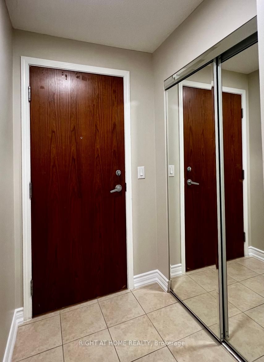 4090 Living Arts Drive 607