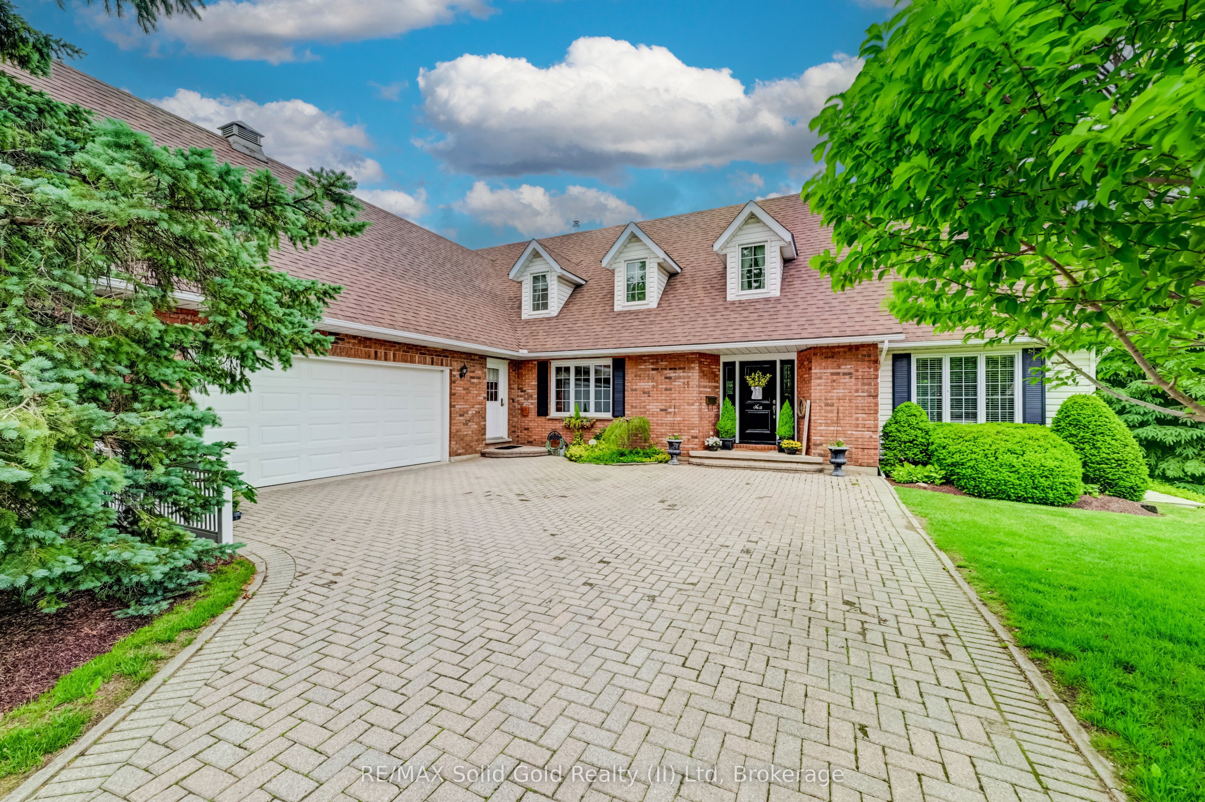 11 Lorraine Drive