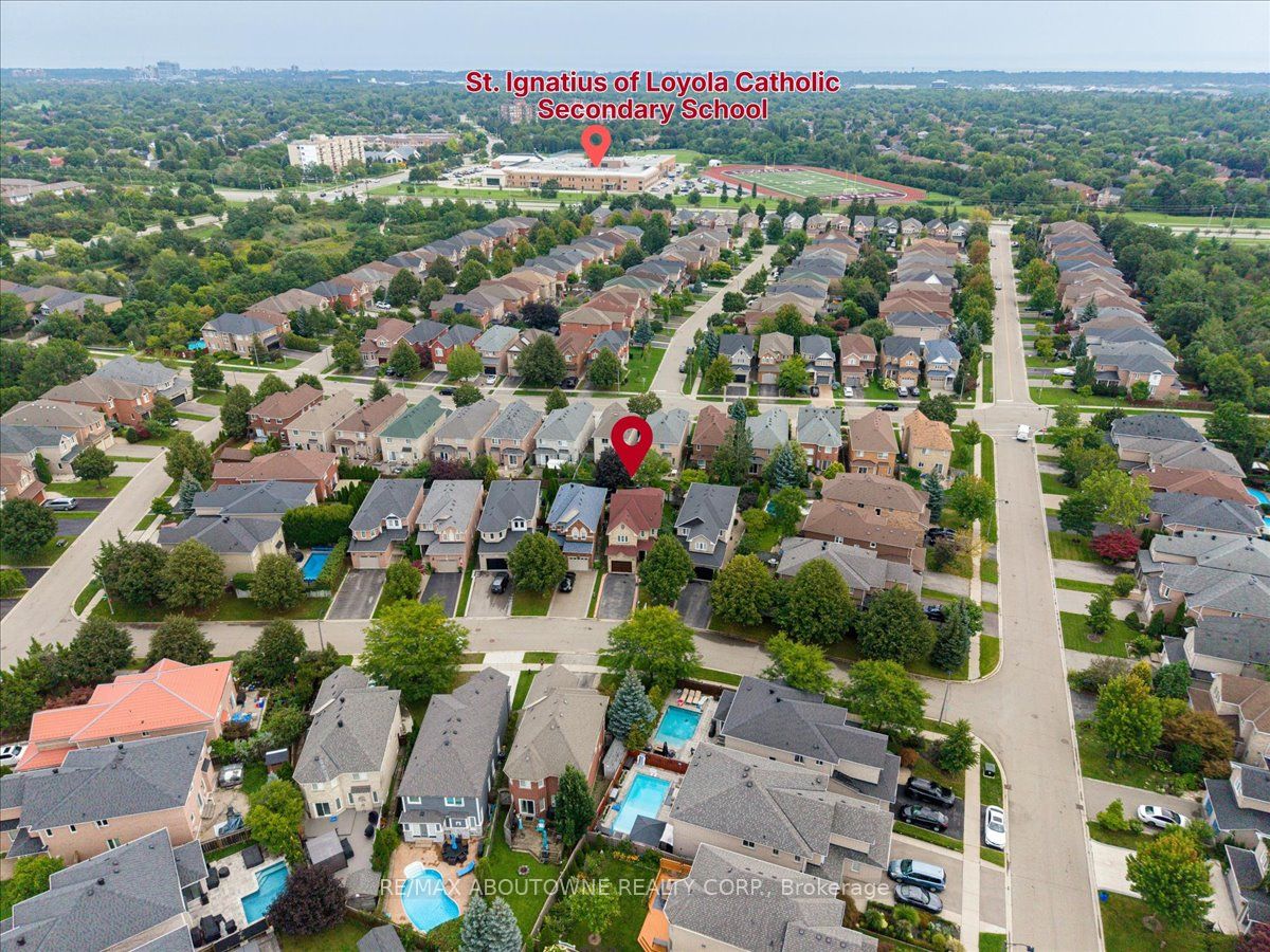 1282 Parkhurst Drive
