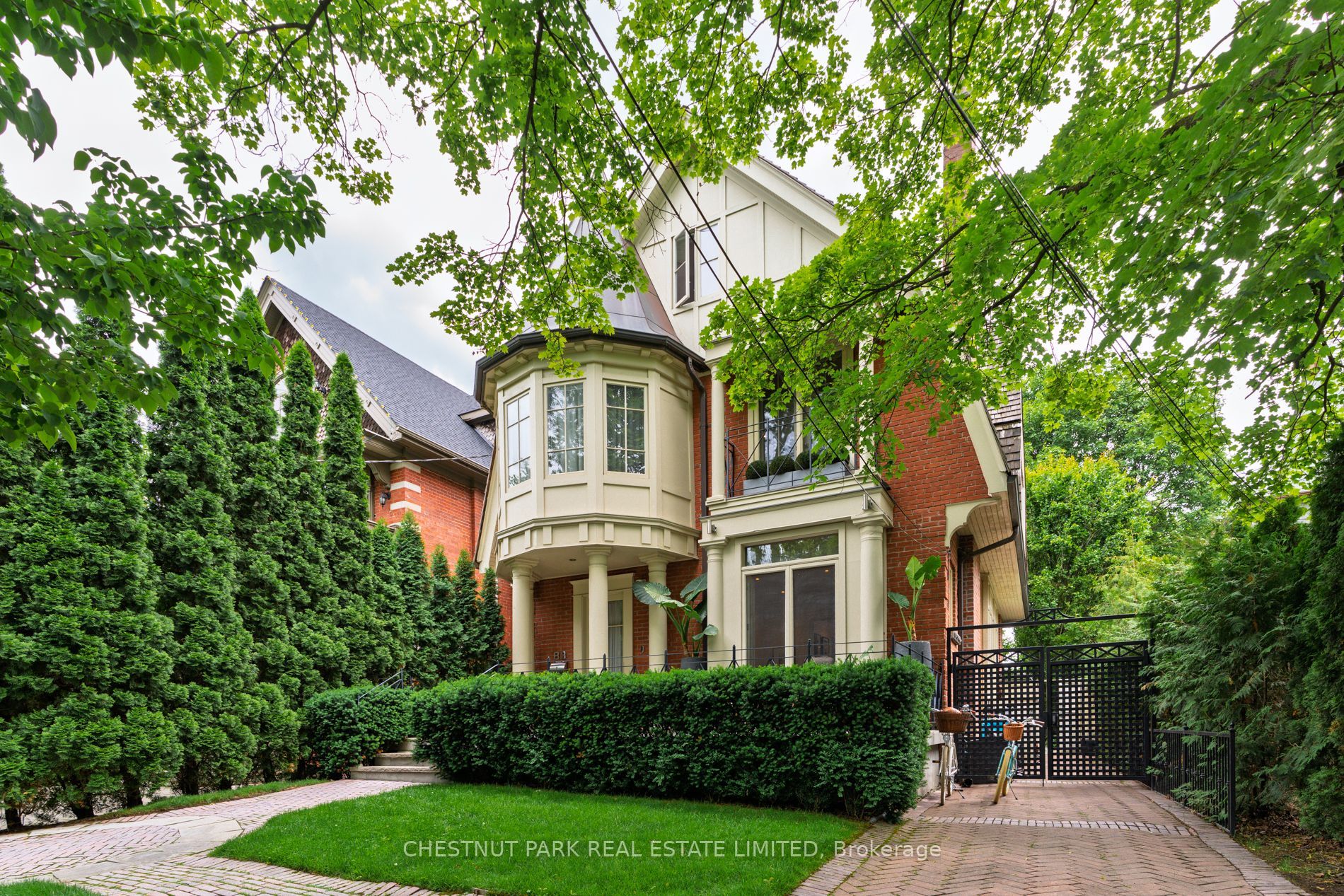 83 Binscarth Road