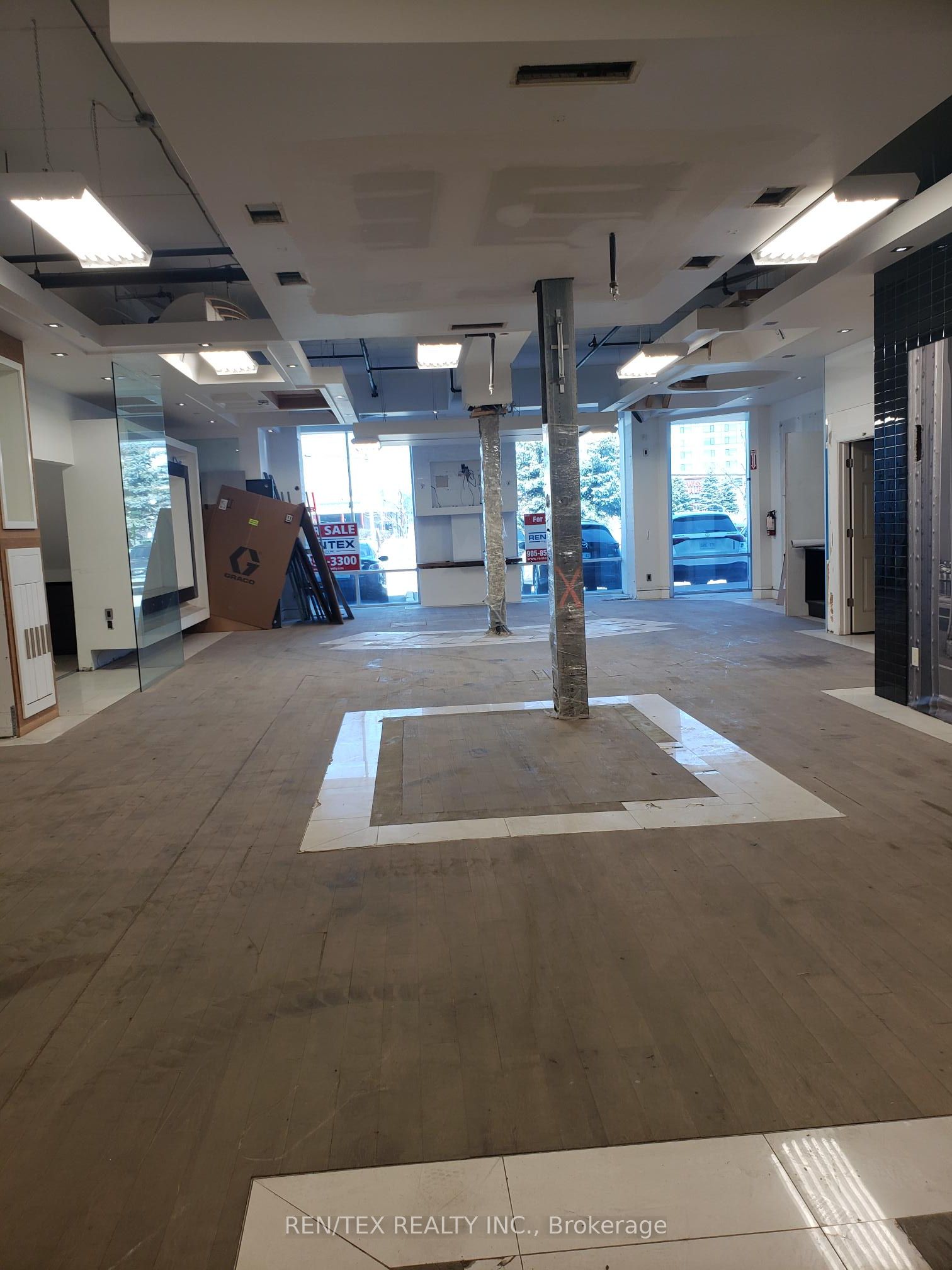 6175 Highway 7 N/A 12 / 13