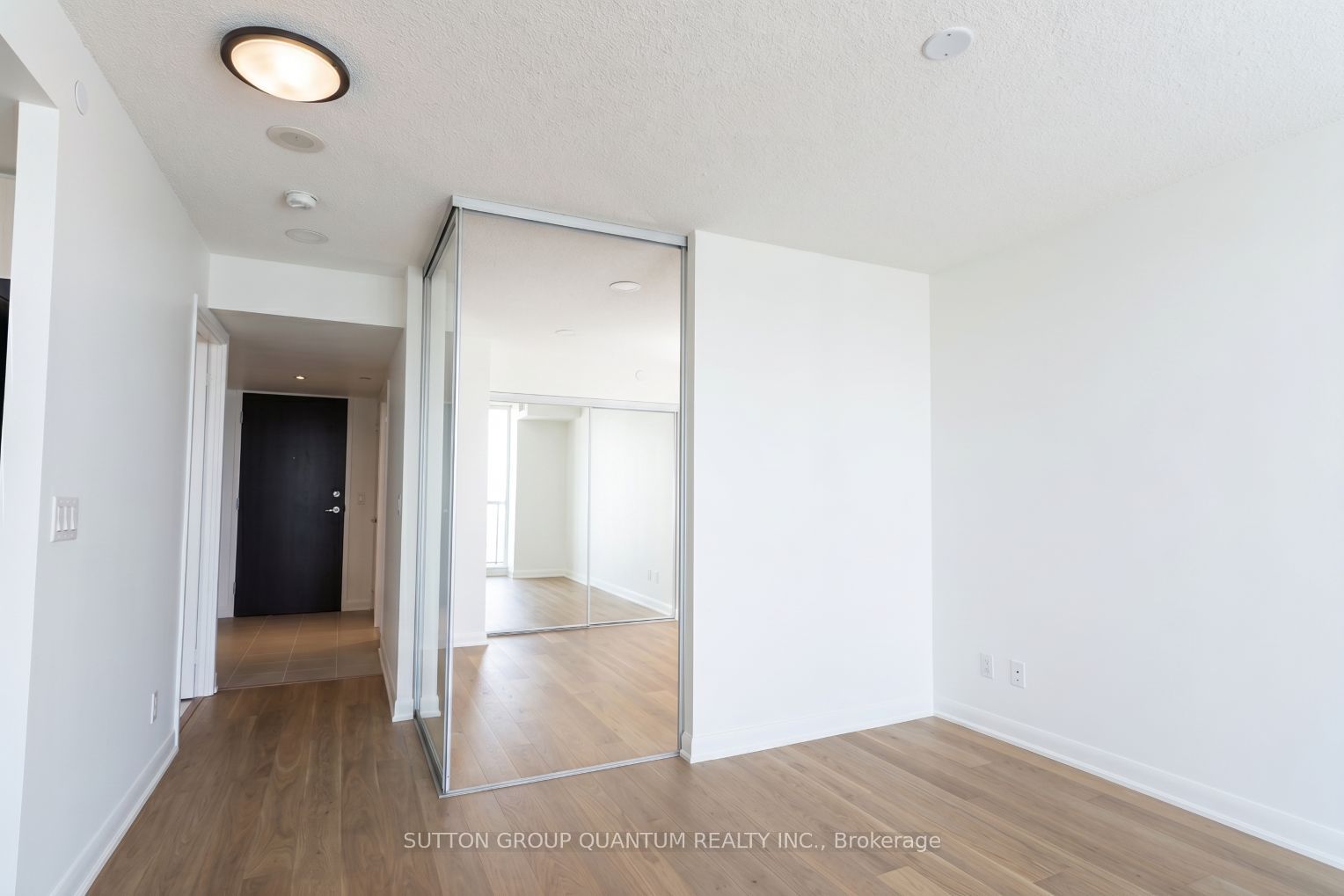 205 Sherway Gardens Road 1412