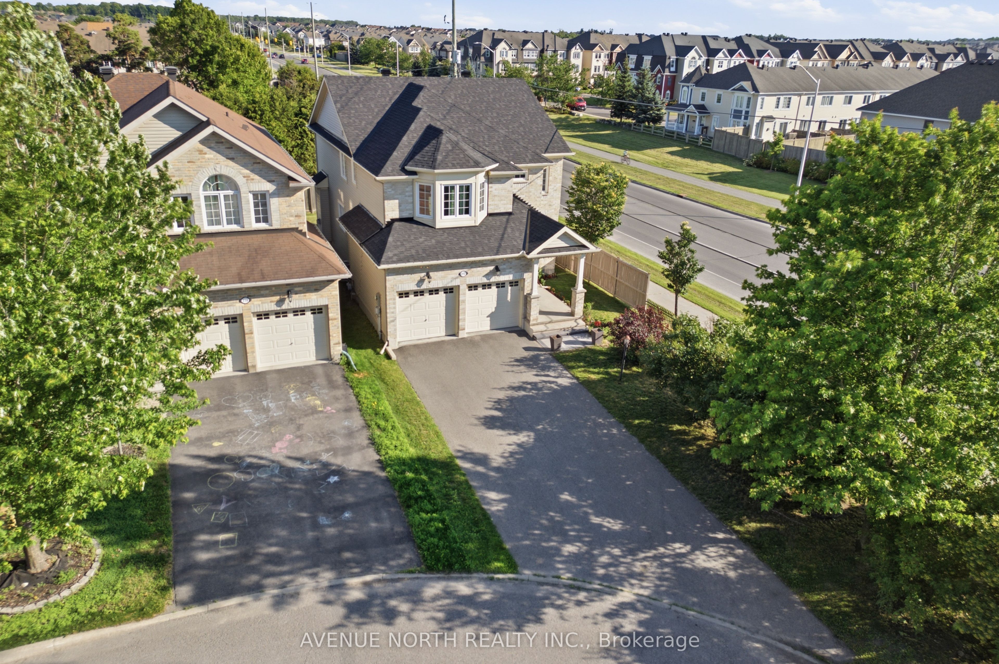 112 Sunita Crescent