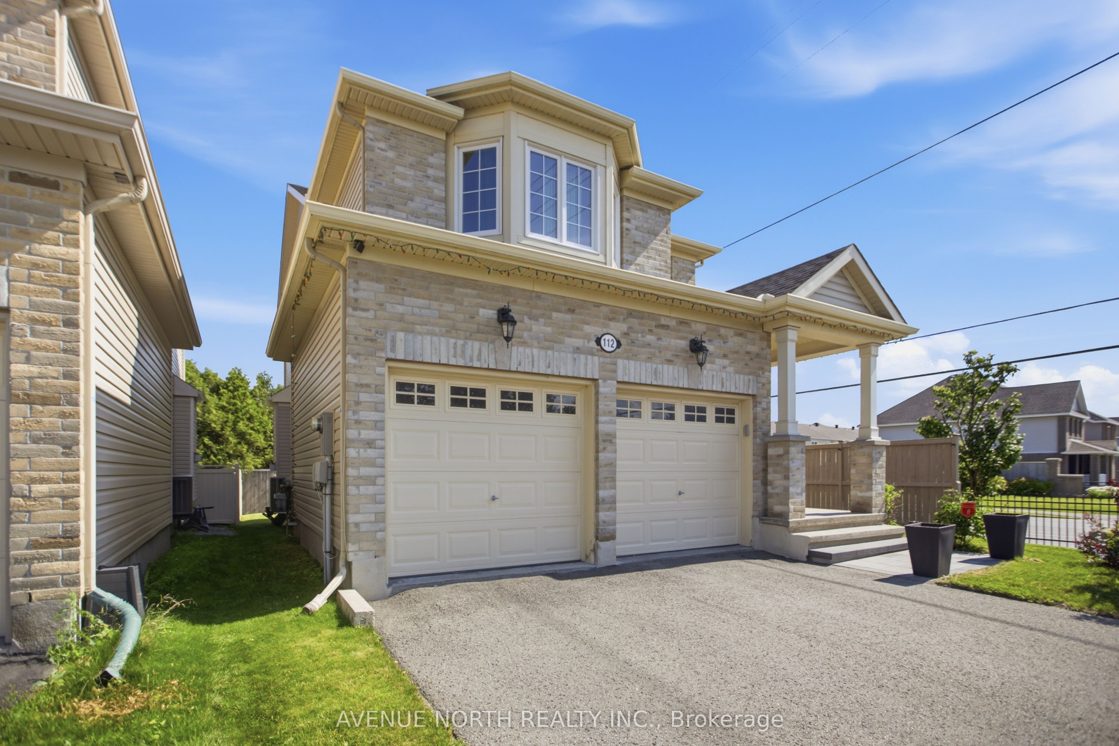 112 Sunita Crescent