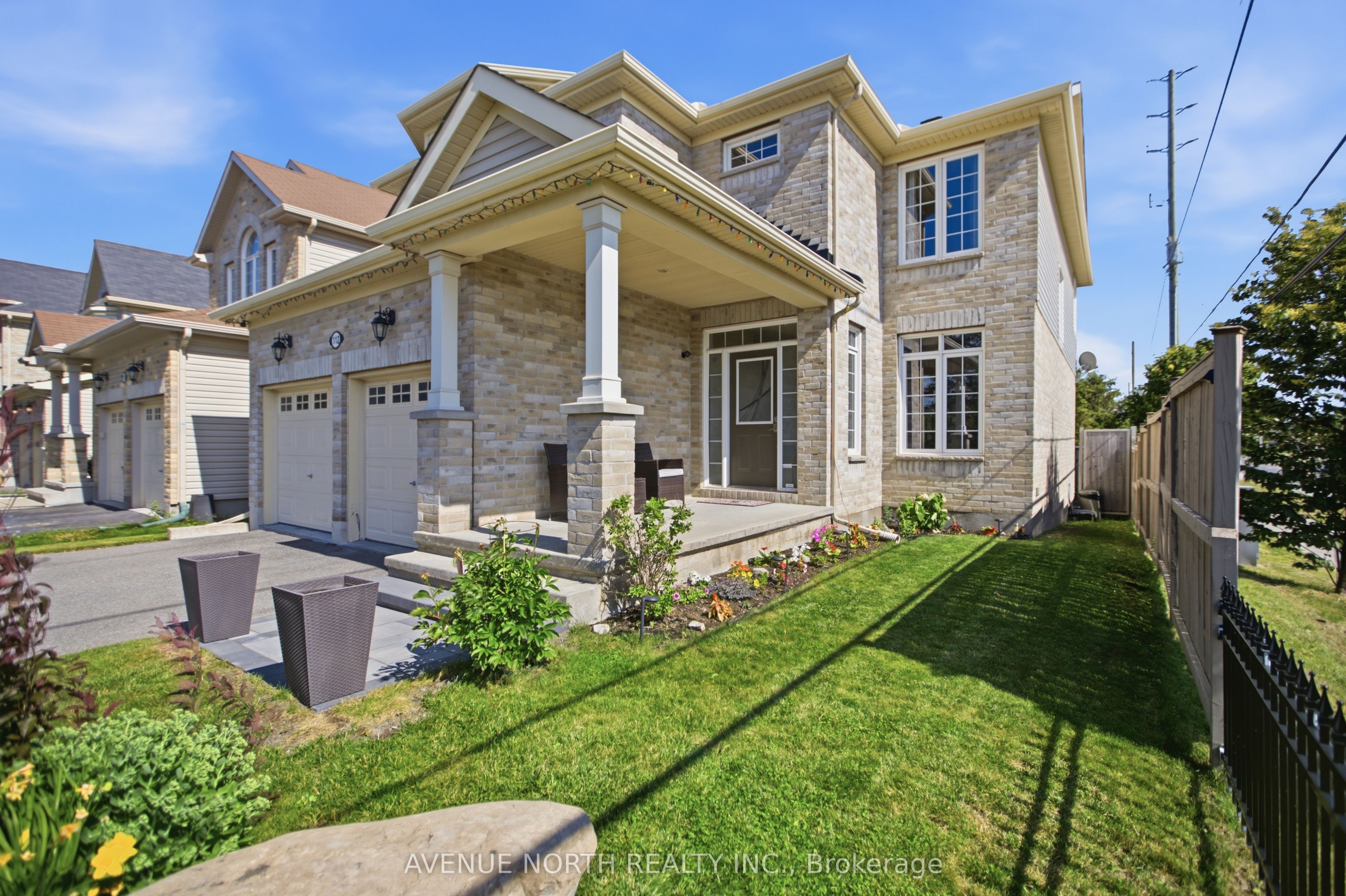 112 Sunita Crescent