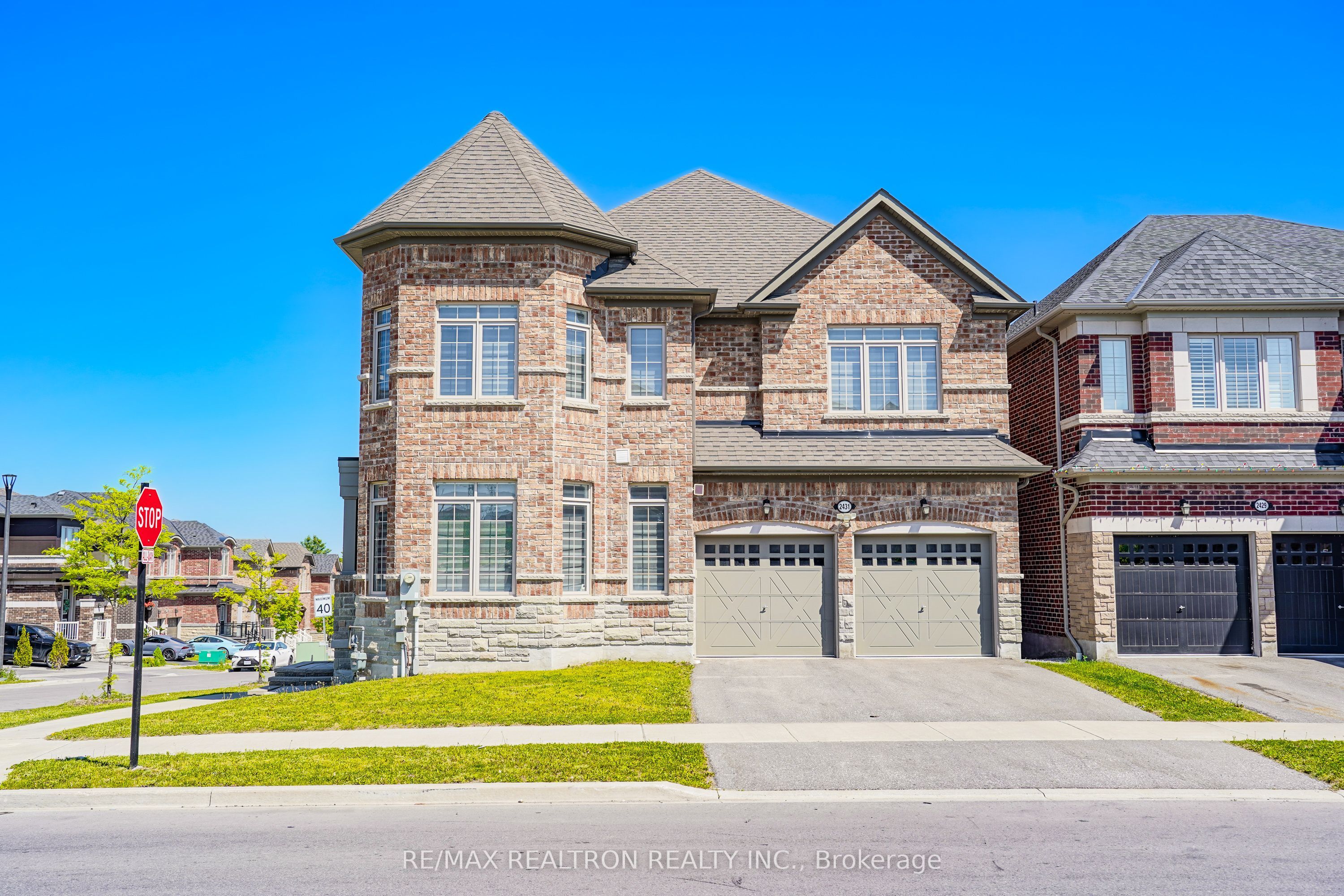 2431 Hibiscus Drive