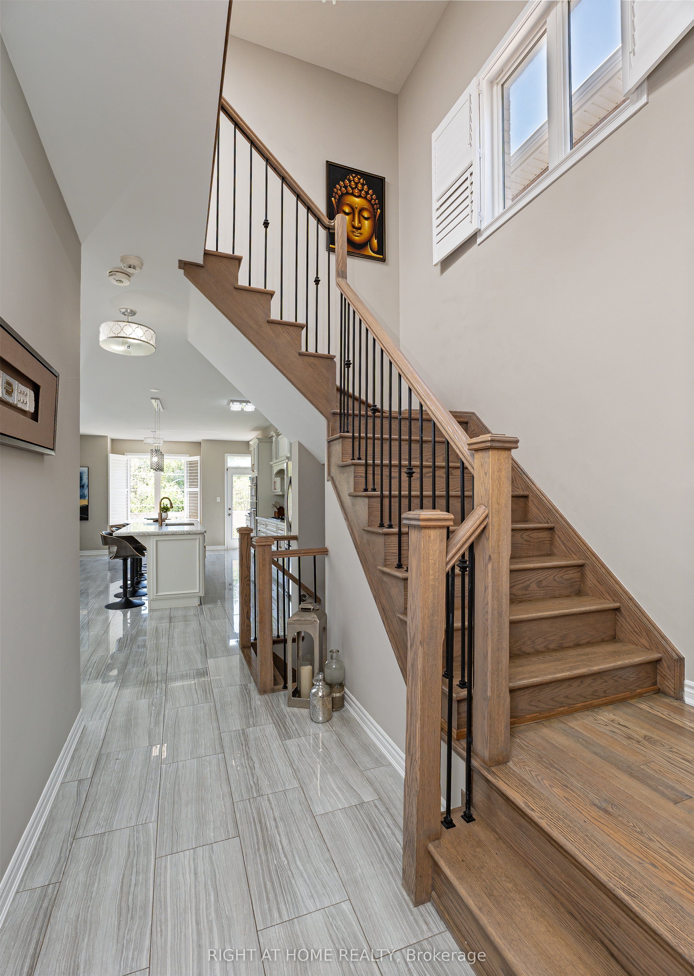 1056 Foxtail Crescent