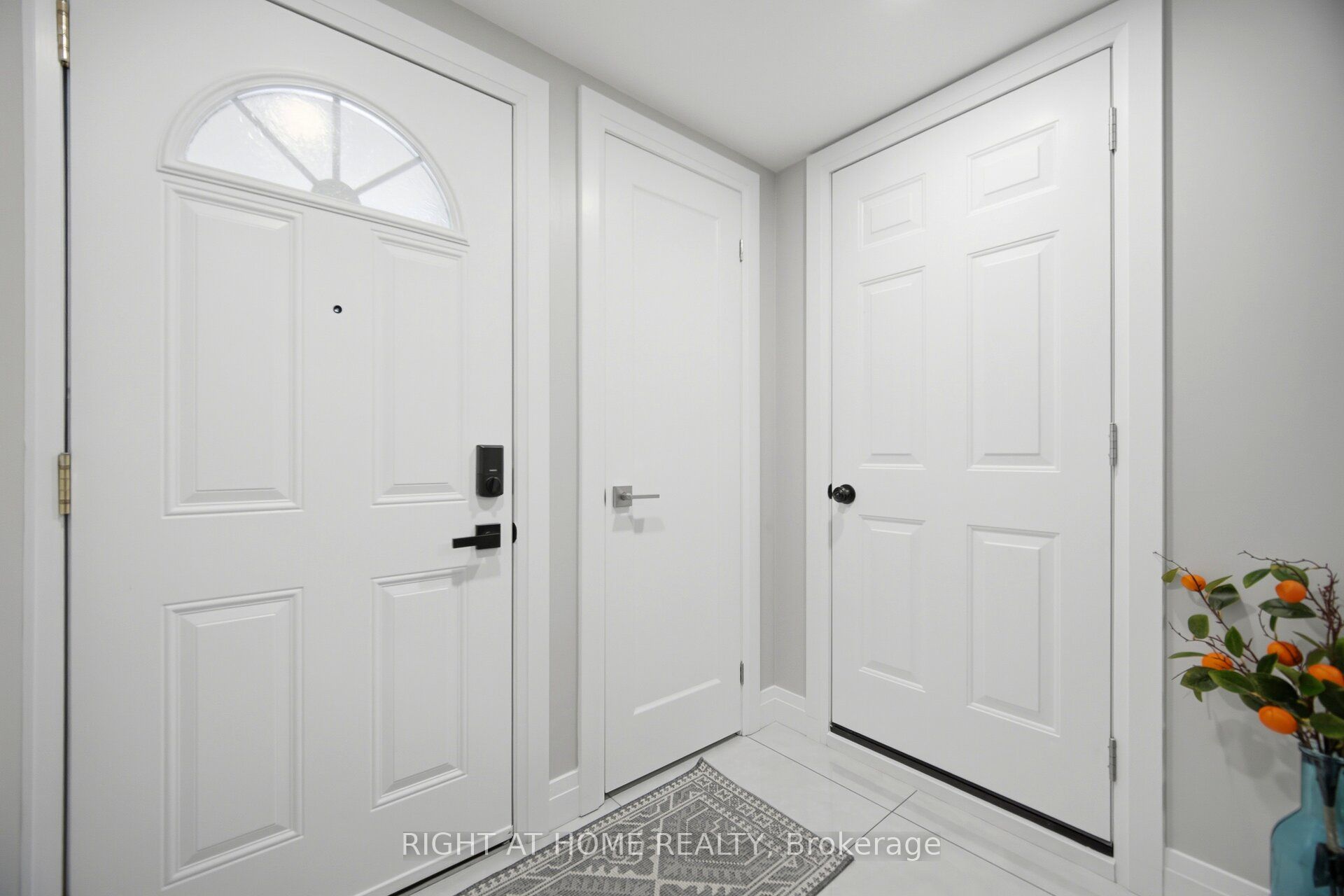 24 REID Drive 8