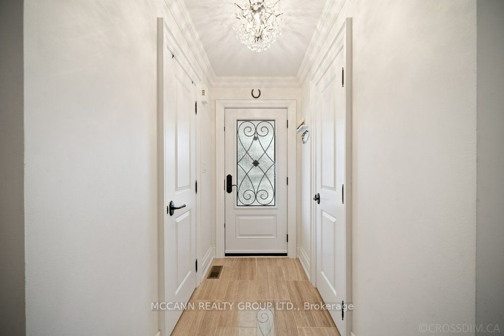 75 Shetland Crescent