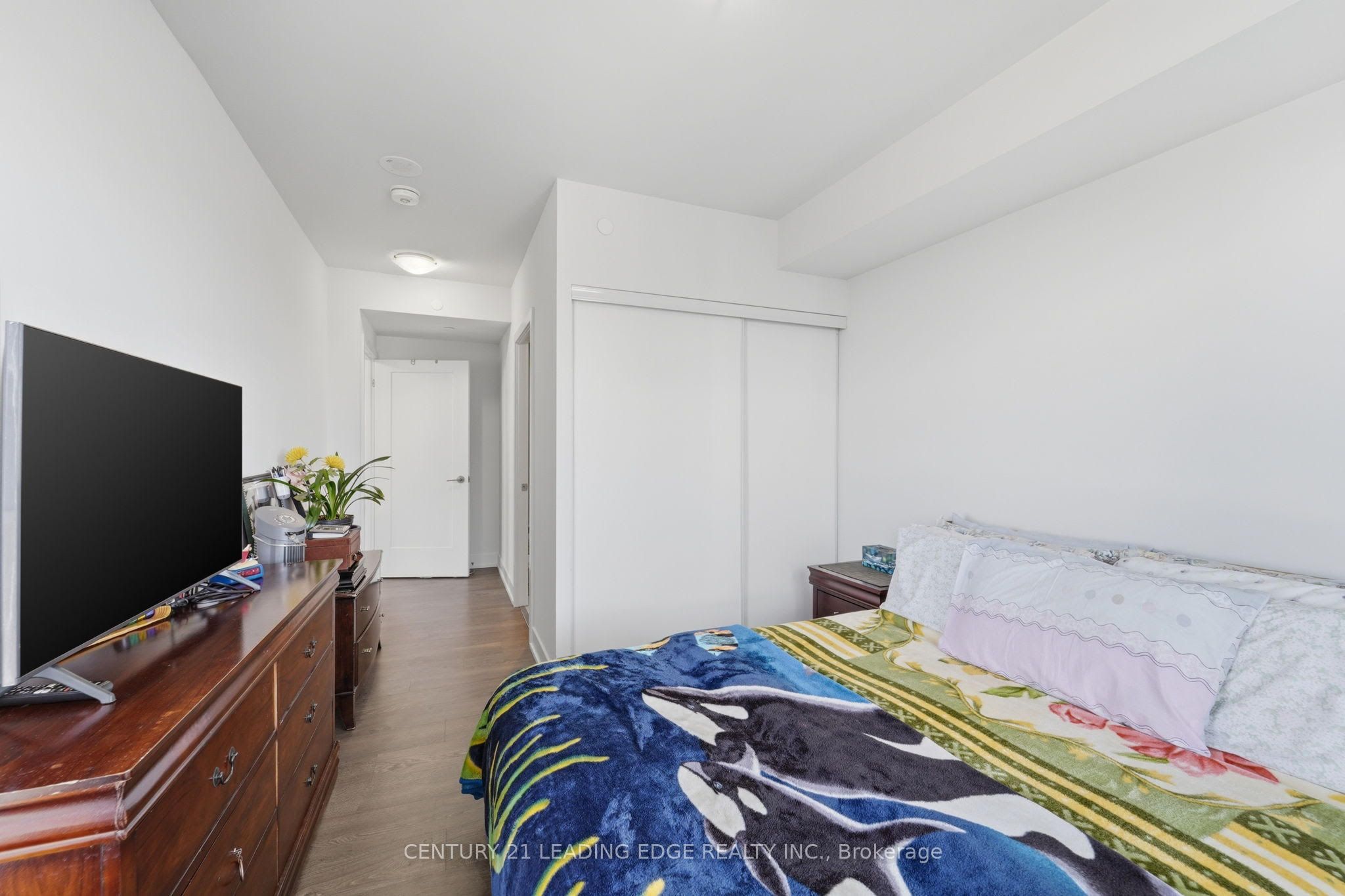 2550 Simcoe Street N 2516