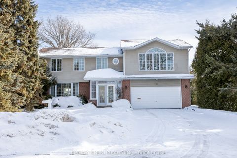 38 Lakeland Point Drive Kingston ON K7M 4E7