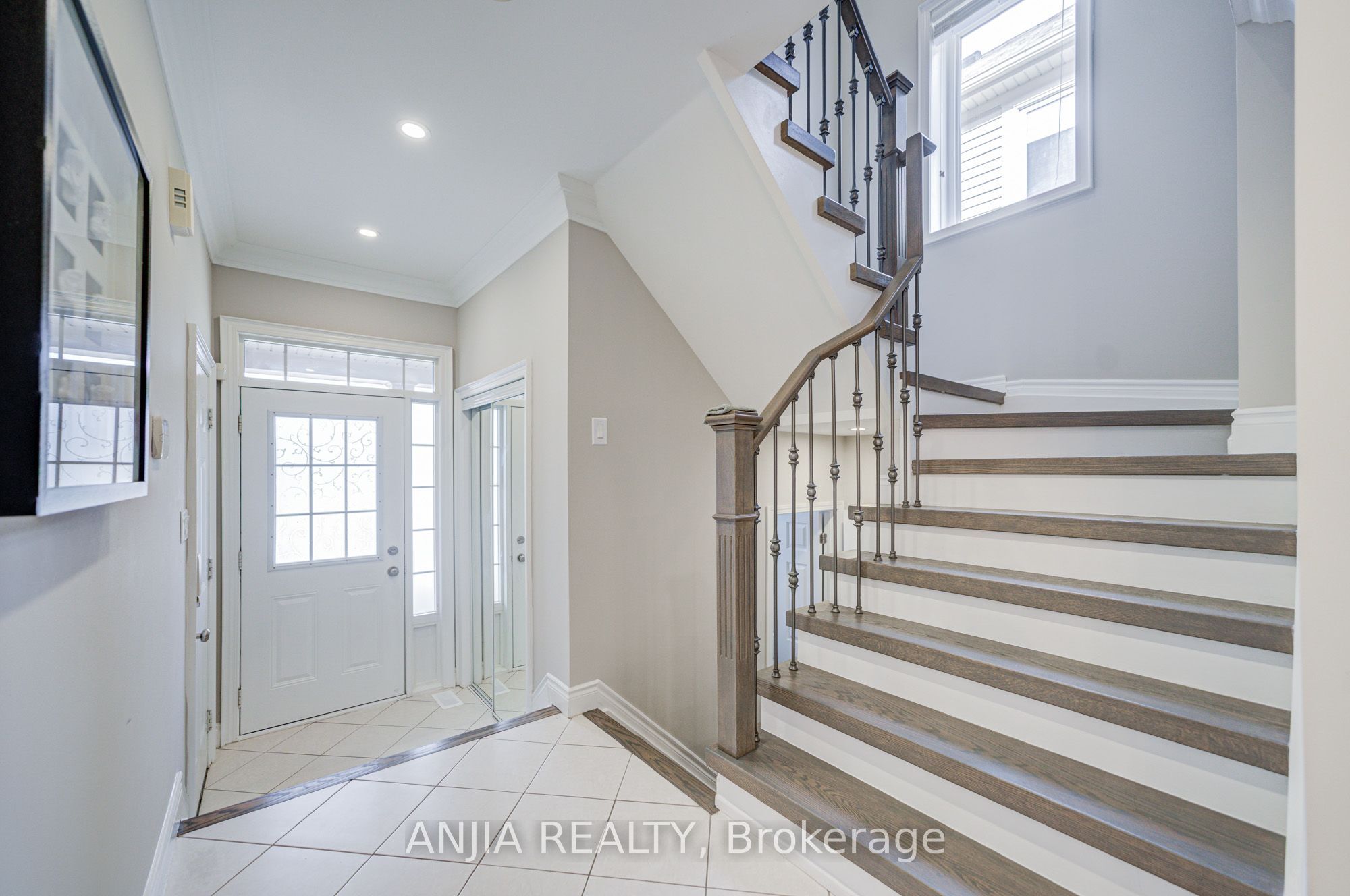 30 Elmeade Lane