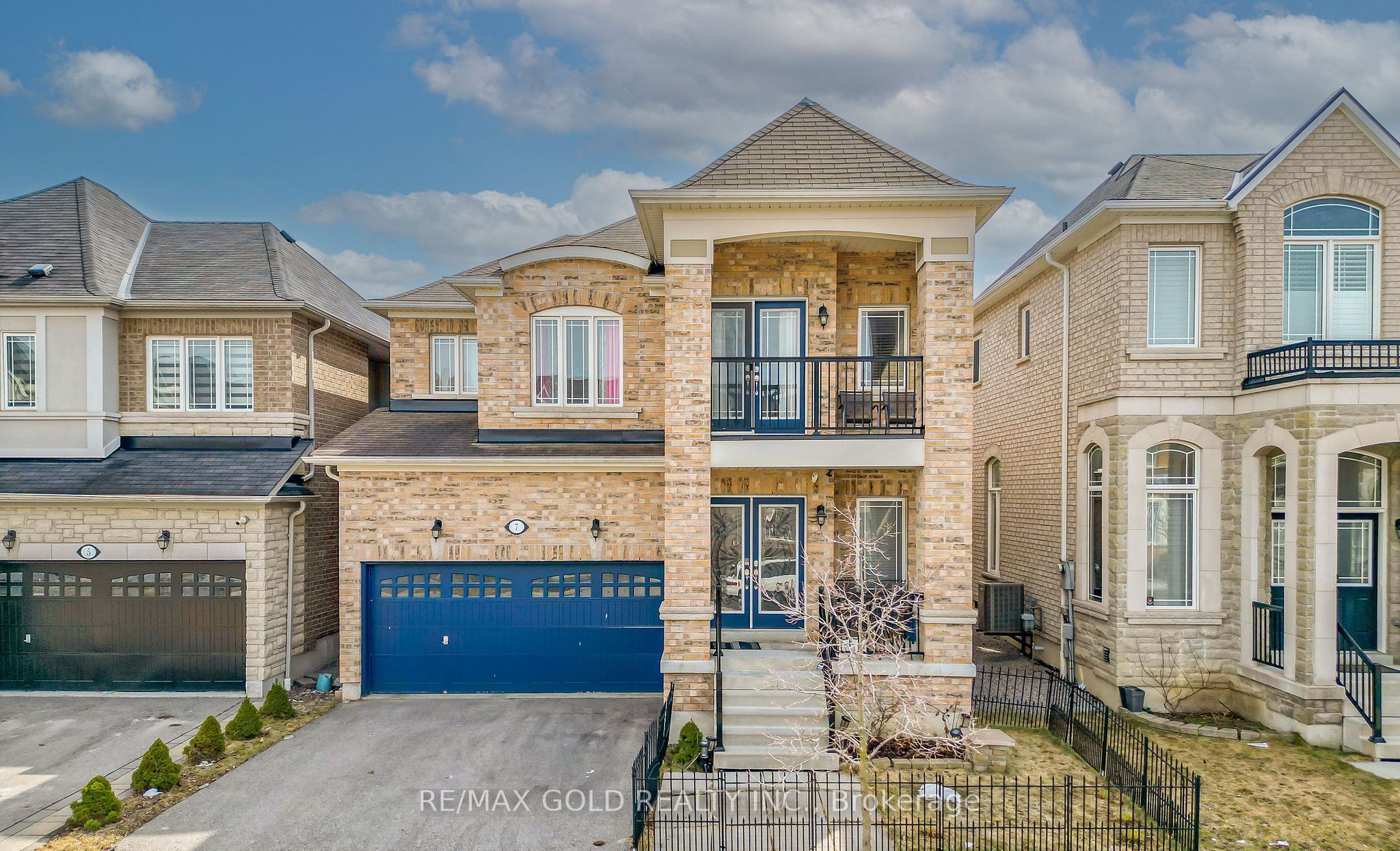 7 Bellotti Crescent