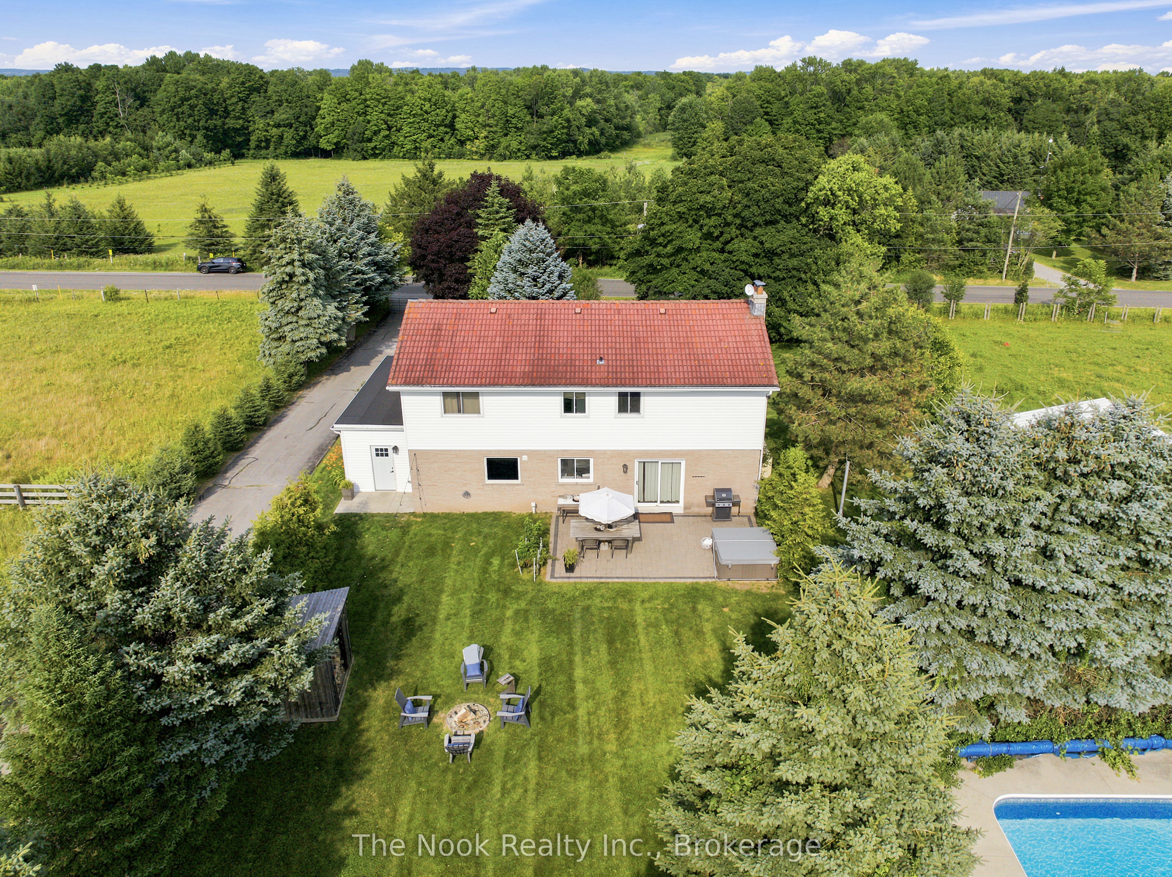 4386 Middle Road