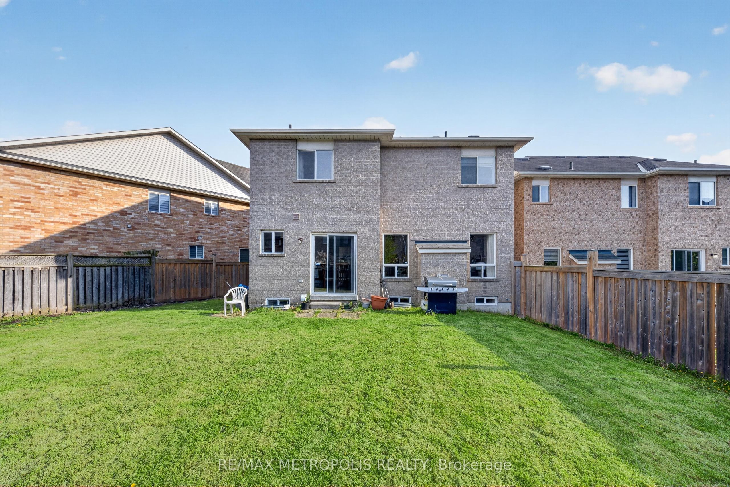 83 Greenhalf Drive