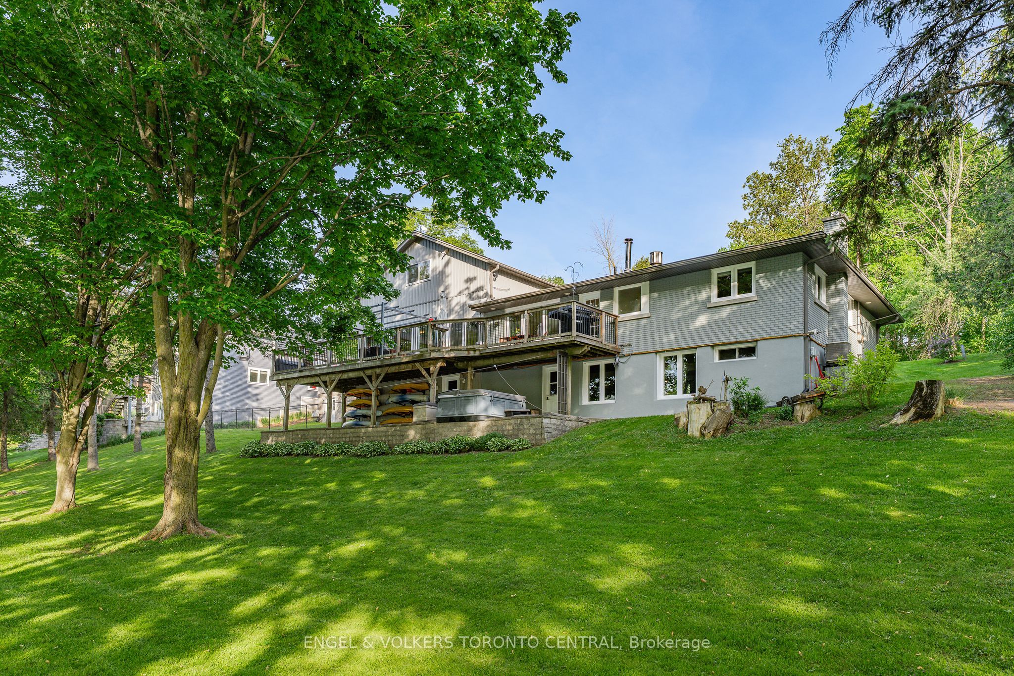 1135 Rivers Edge Drive