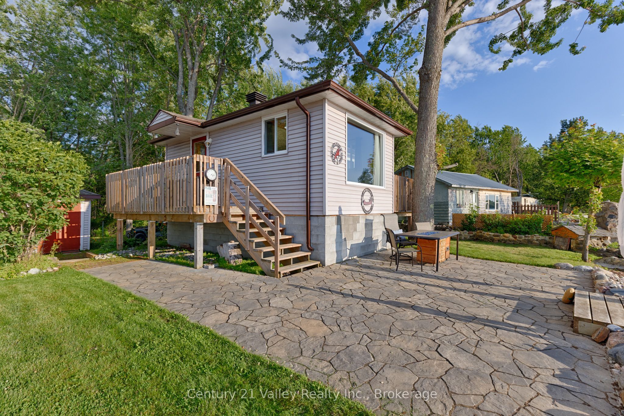 115 Greatview Trail