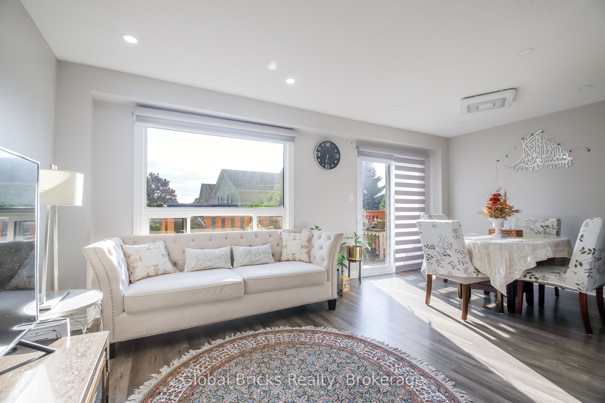 56 Winston Crescent