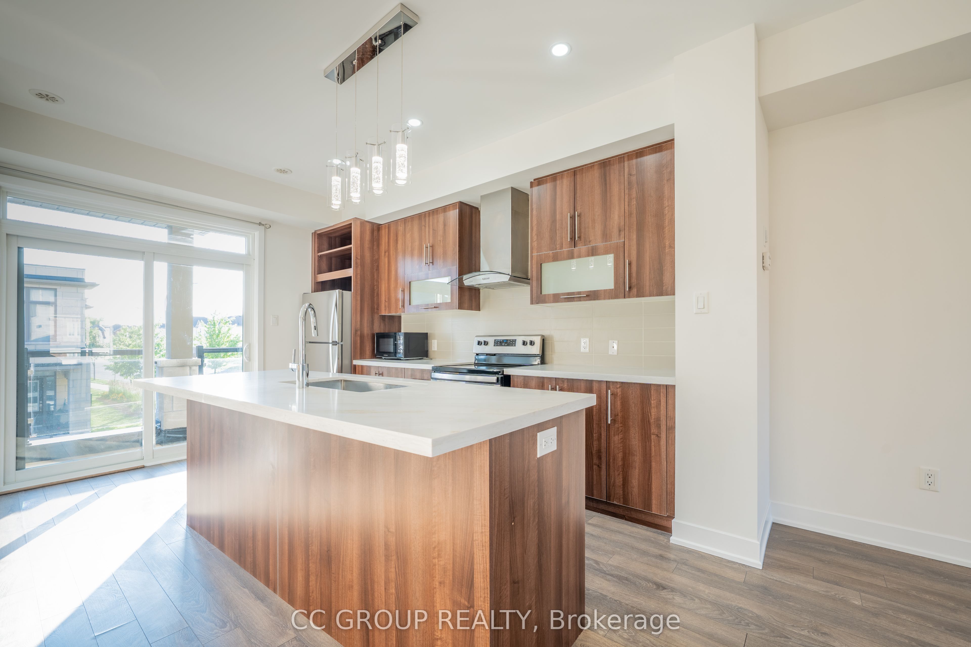 3 Donald Fleming Way