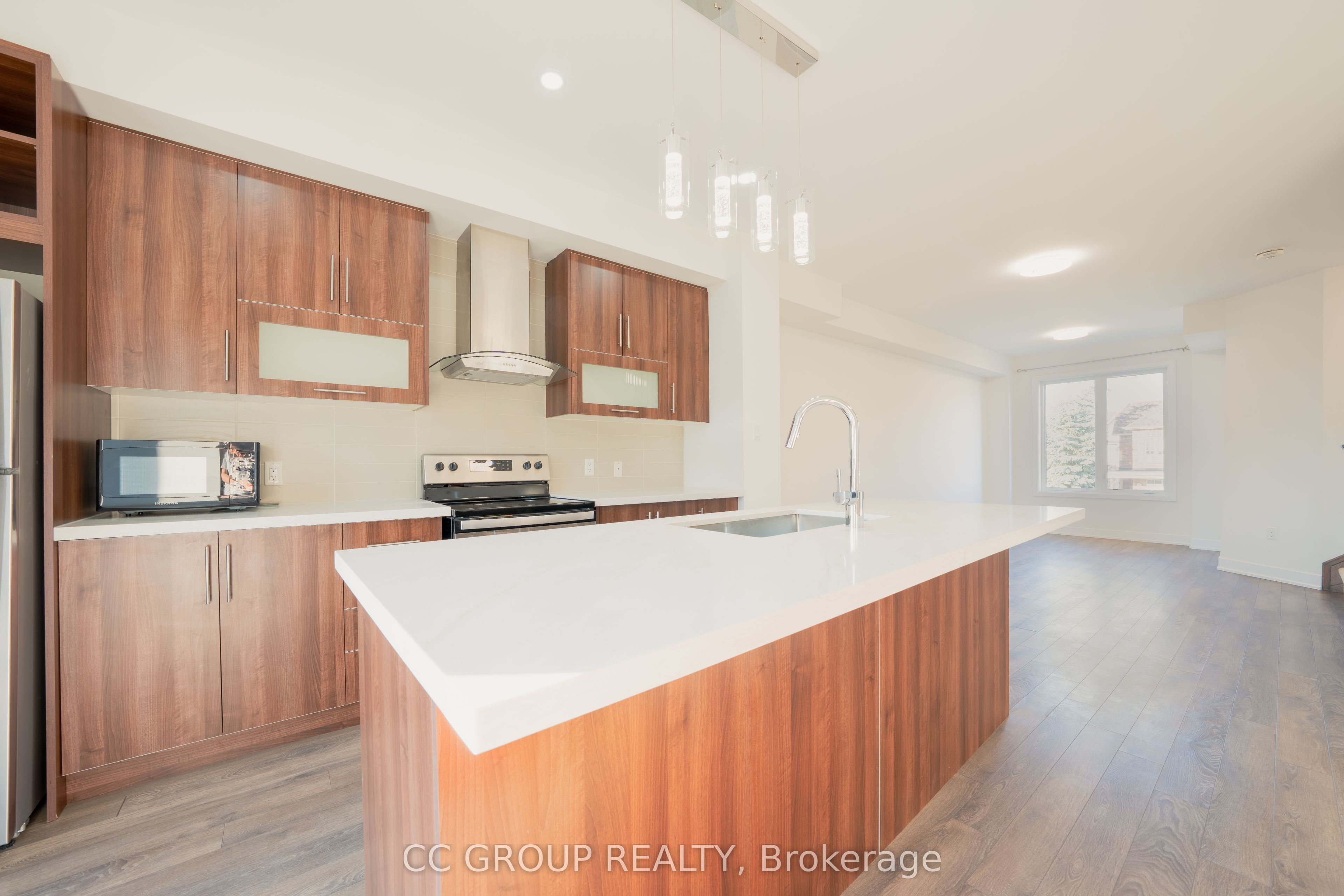 3 Donald Fleming Way