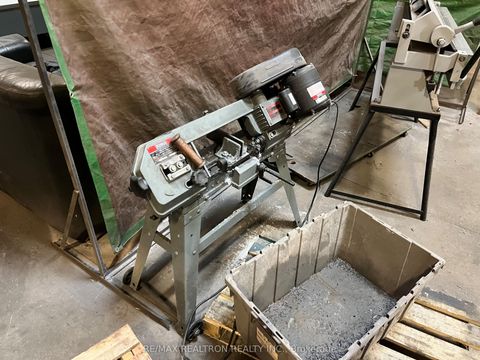 31 Saunders Road Barrie ON L4N 9Y2