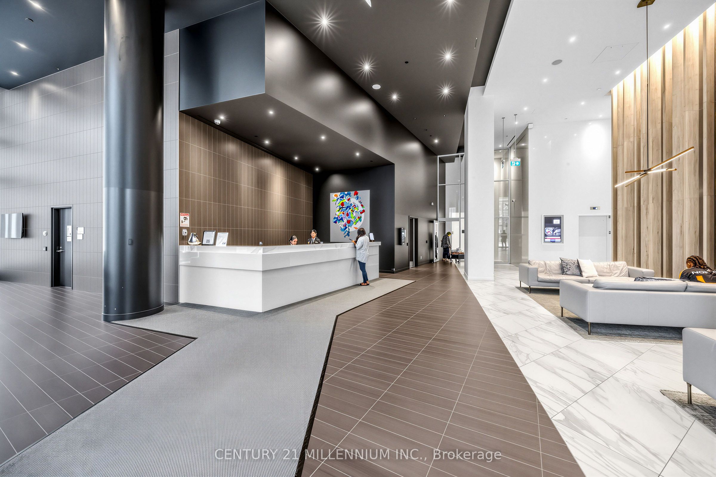 3900 Confederation Parkway 4104