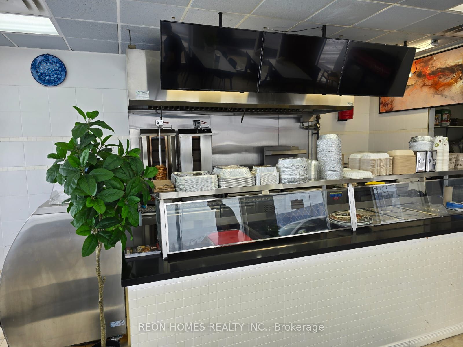 15440 Bayview Avenue 1B