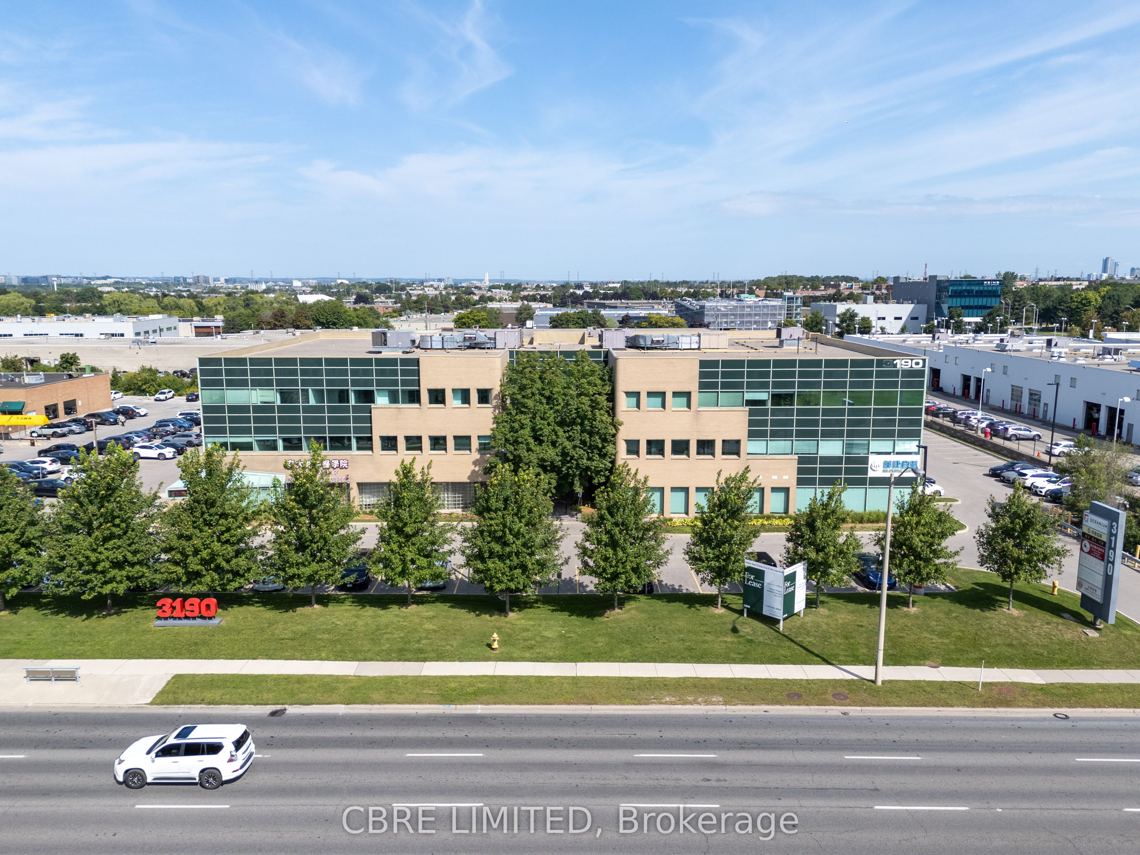 3190 Steeles Avenue E