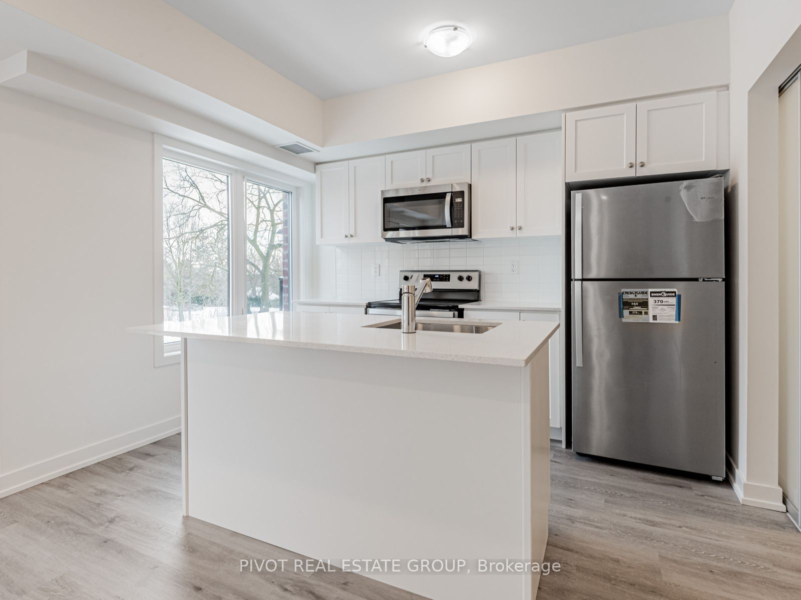 60 Elizabeth Street S 3302