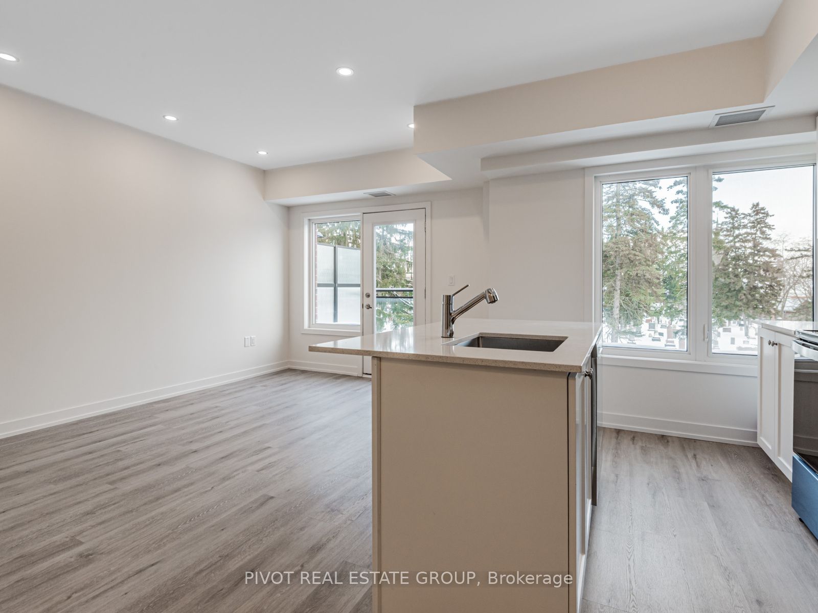 60 Elizabeth Street S 3302