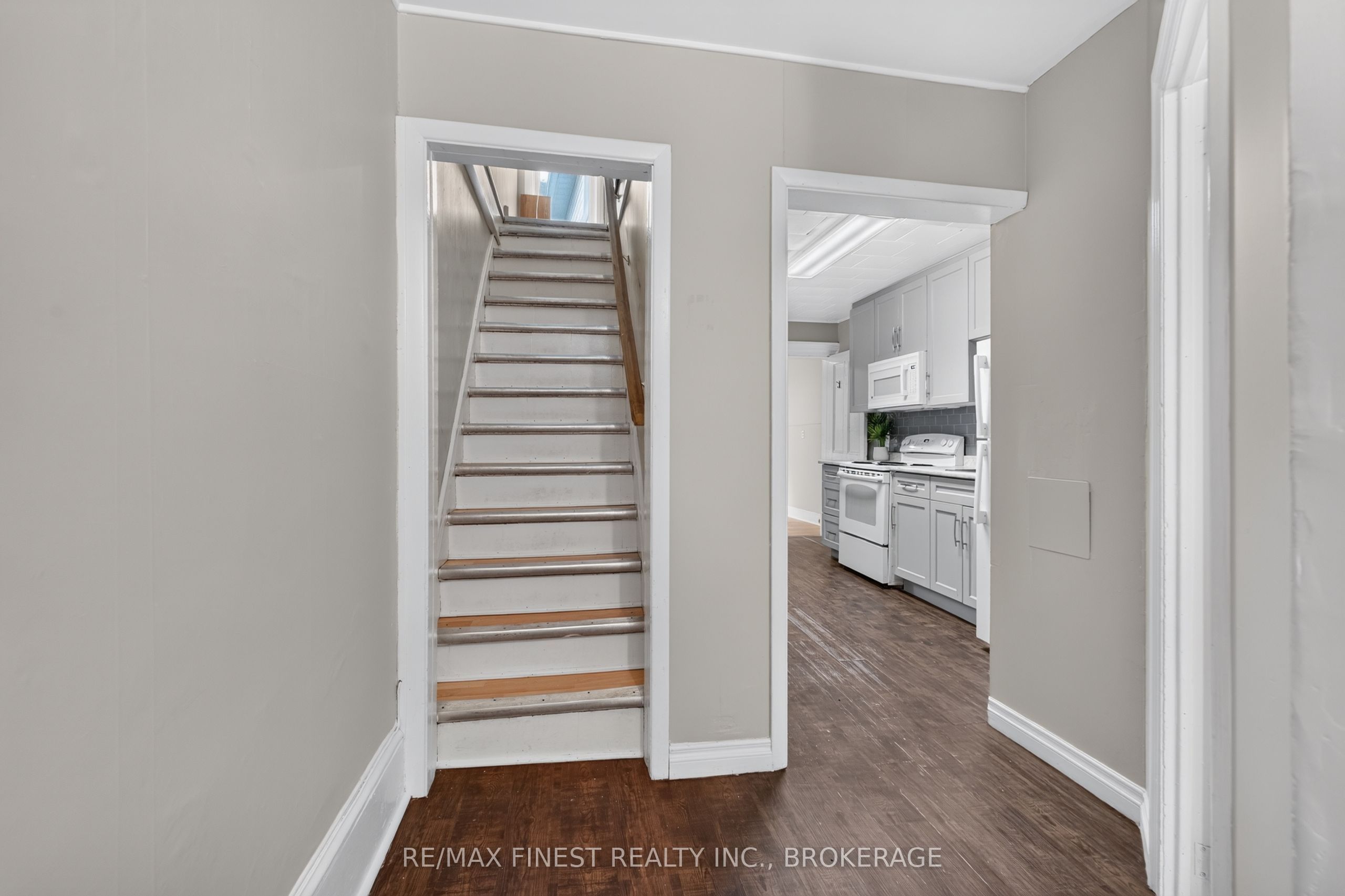 358 Johnson Street
