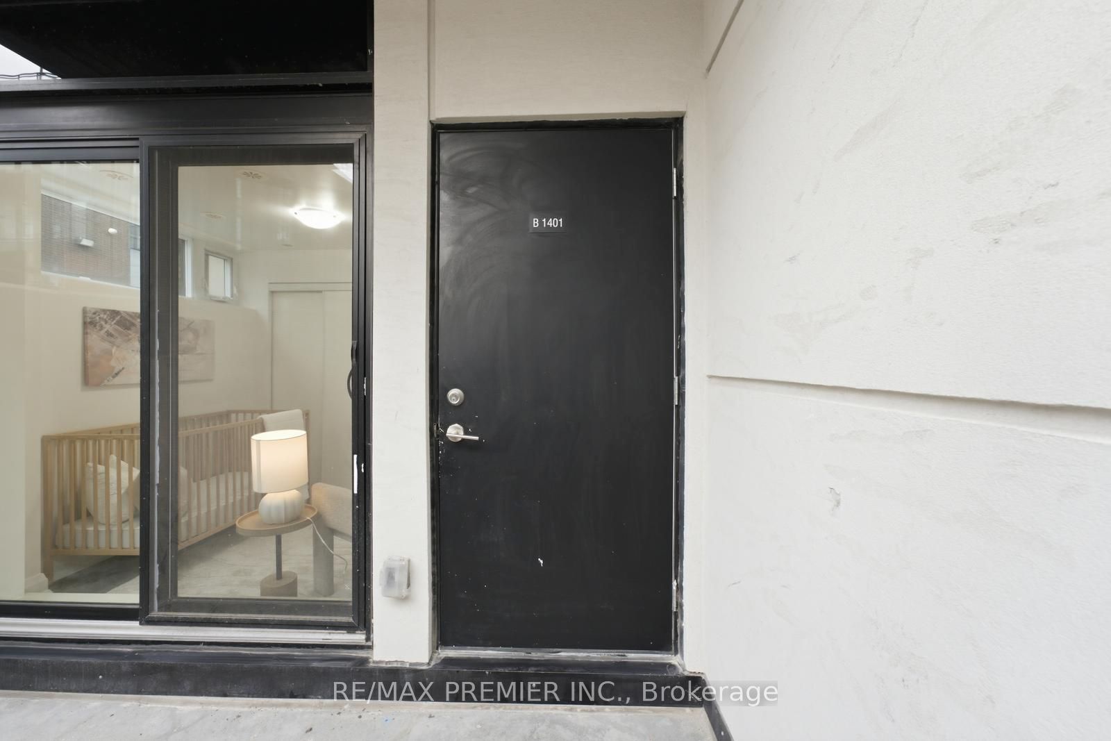 5279 Highway 7 Road B1401