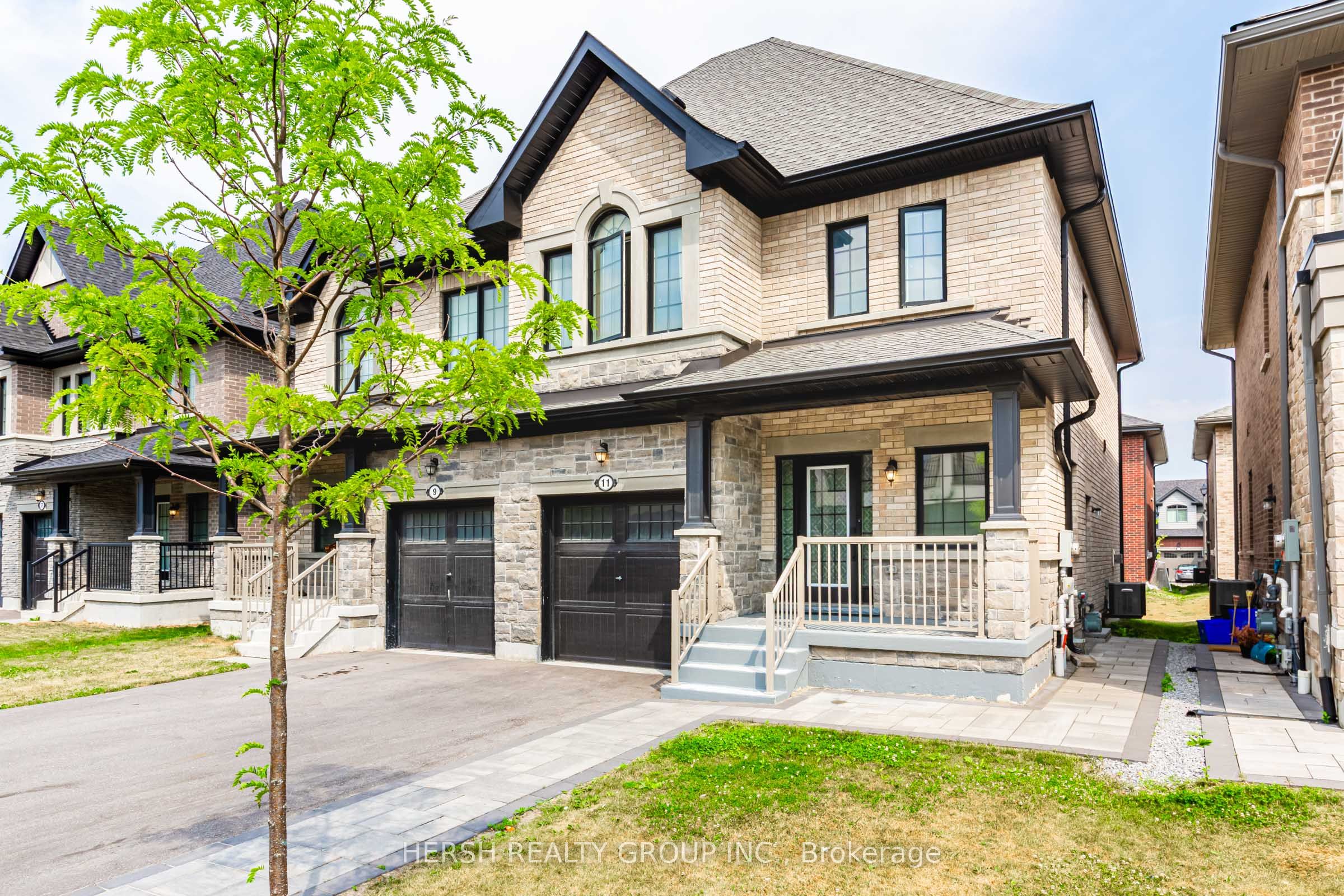 11 Alan Williams Trail