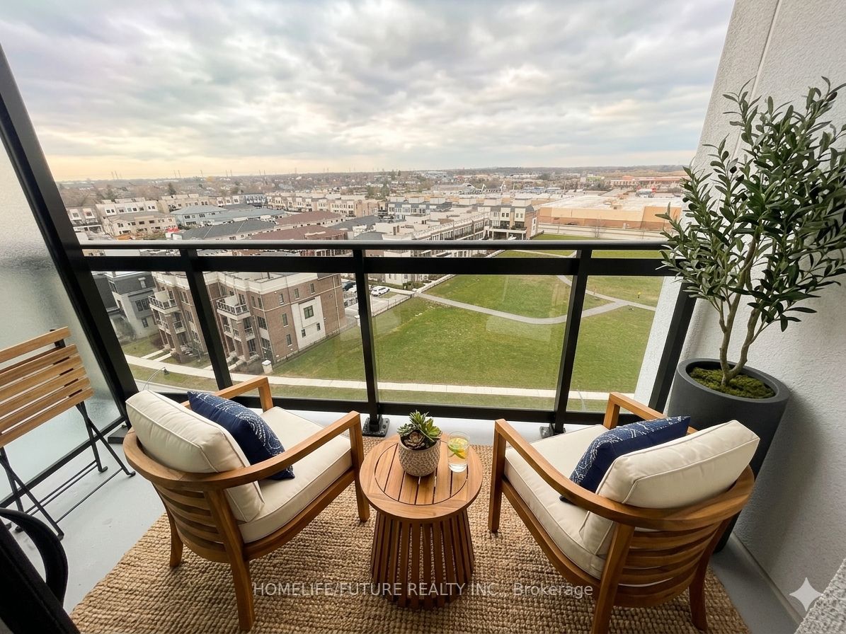 51 Clarington Boulevard 808