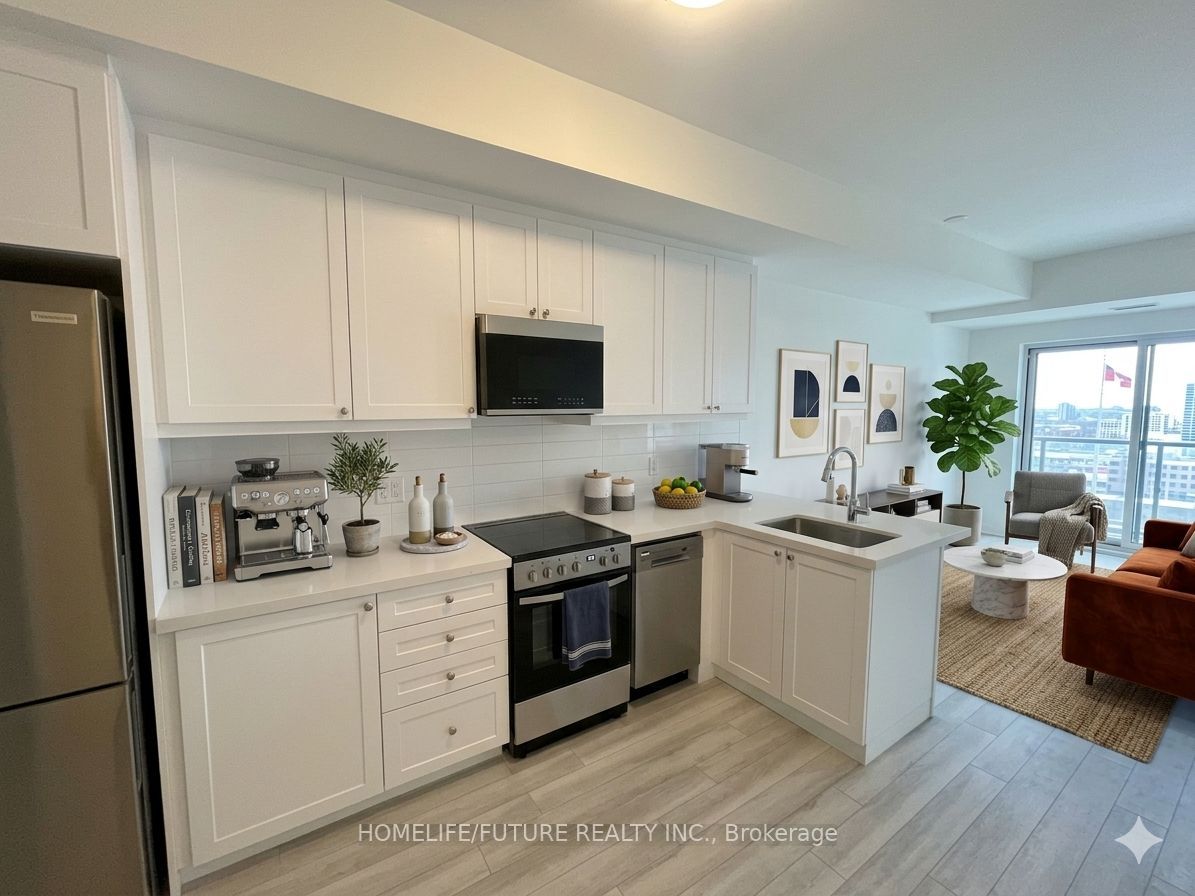 51 Clarington Boulevard 808