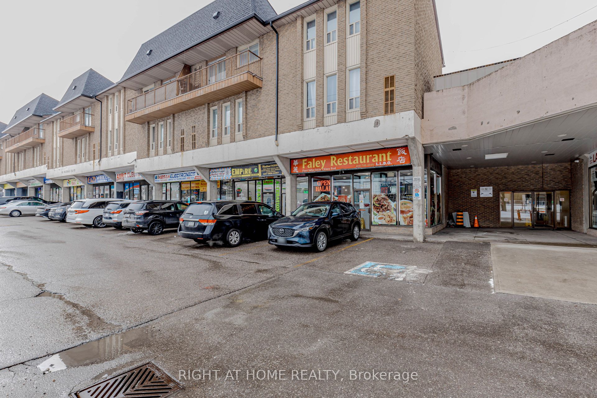 40 Rexdale Boulevard 3