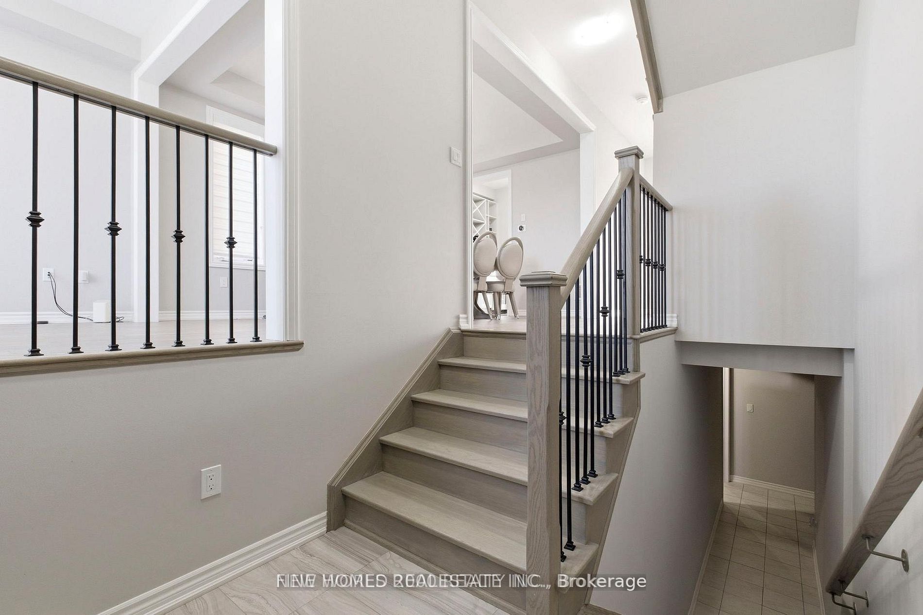 147 Bethpage Crescent