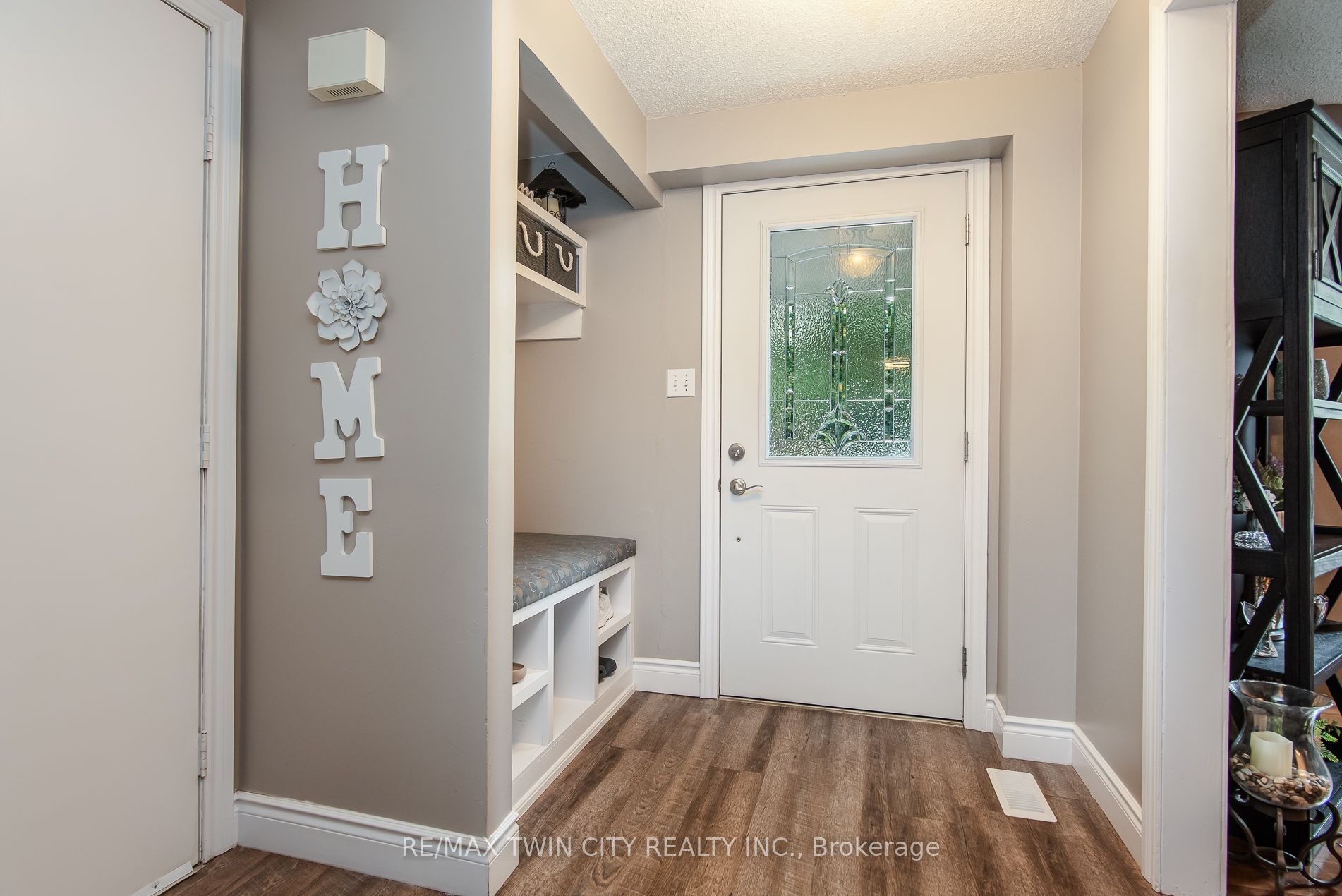 122 Bier Crescent