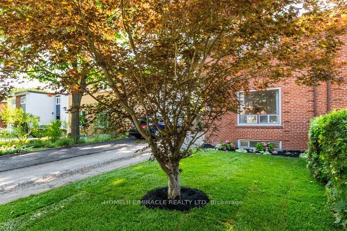2464 Brookhurst Road