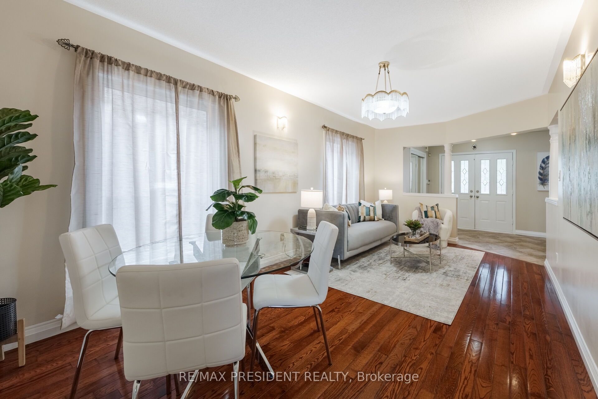 2139 Westmount Drive