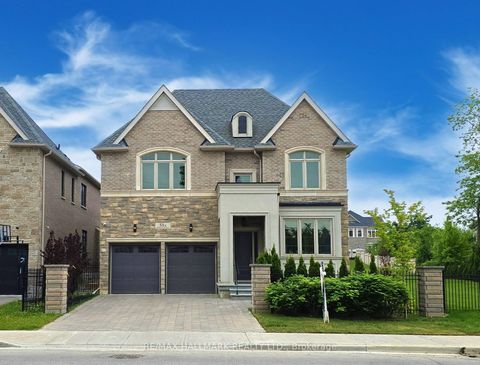 51A Puccini Drive Richmond Hill ON L4E 2Y6