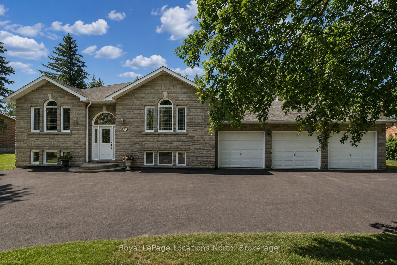 33 Birchwood Trail