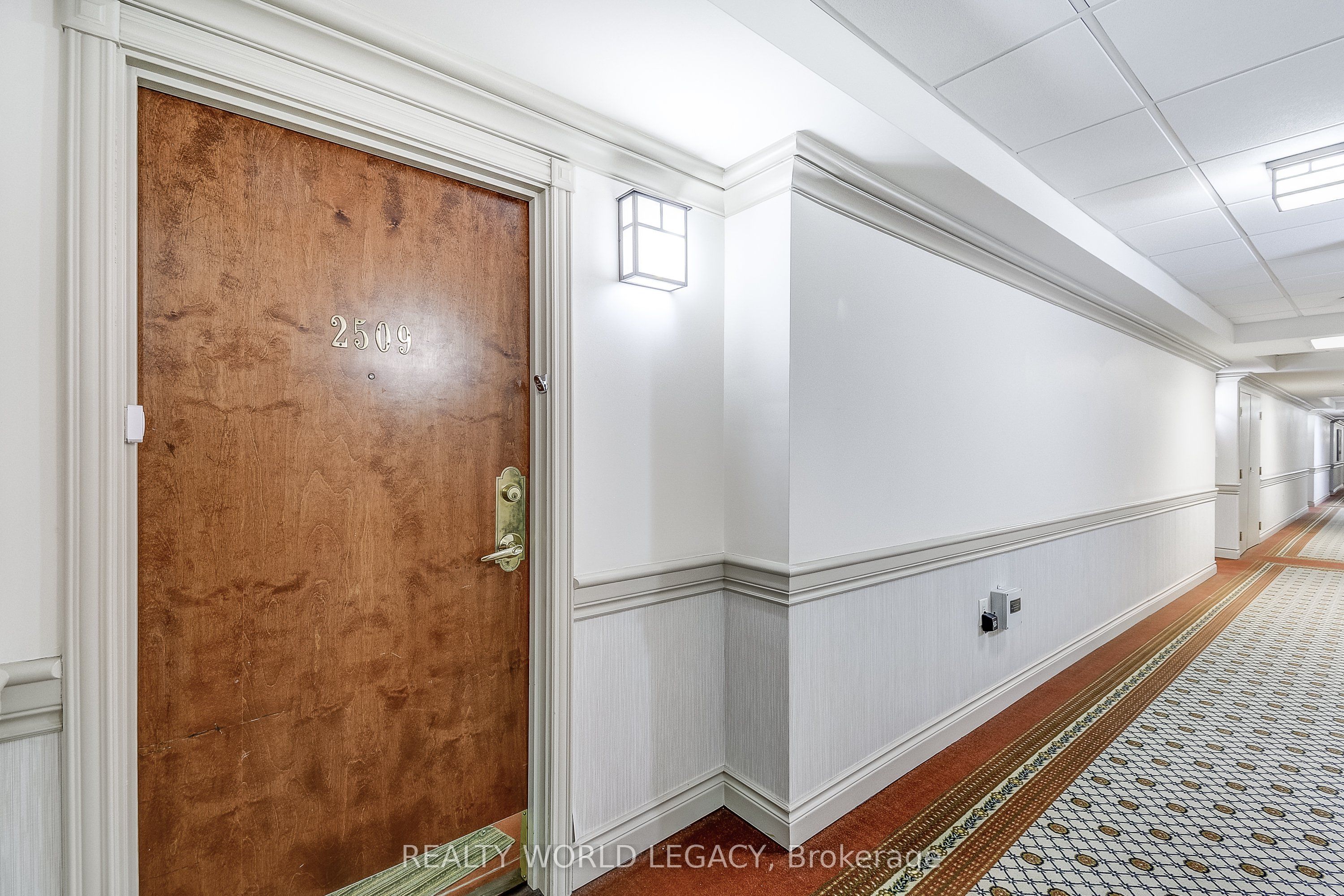 100 Burloak Drive 2509