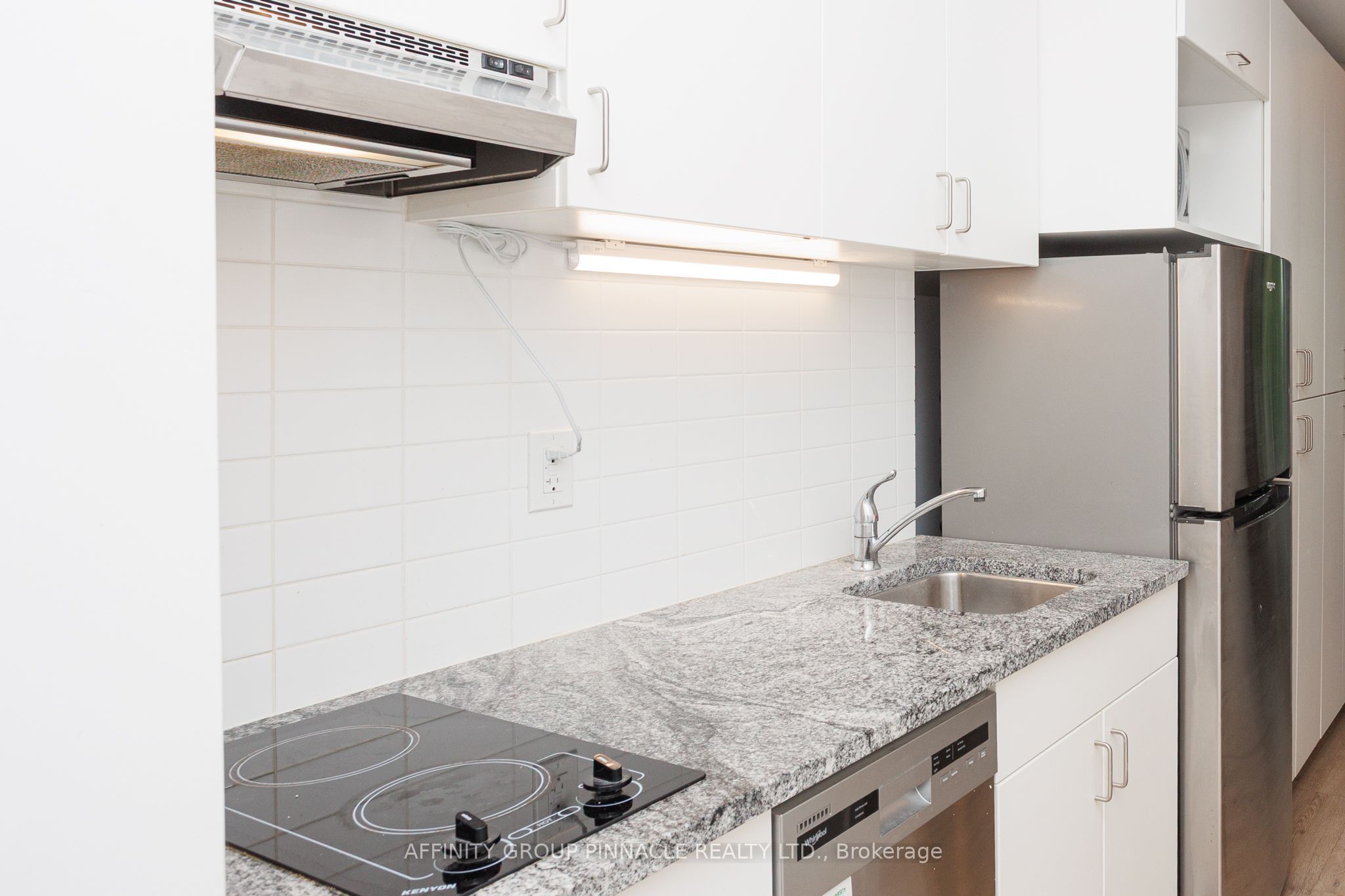 1800 Simcoe Street N 220