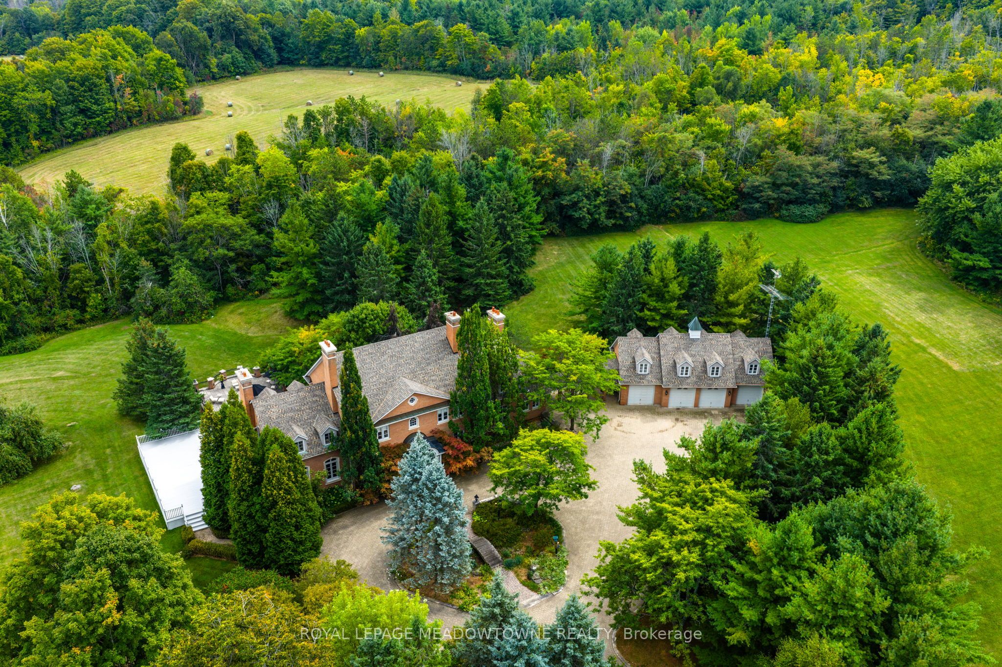 2097 Grange Side Road