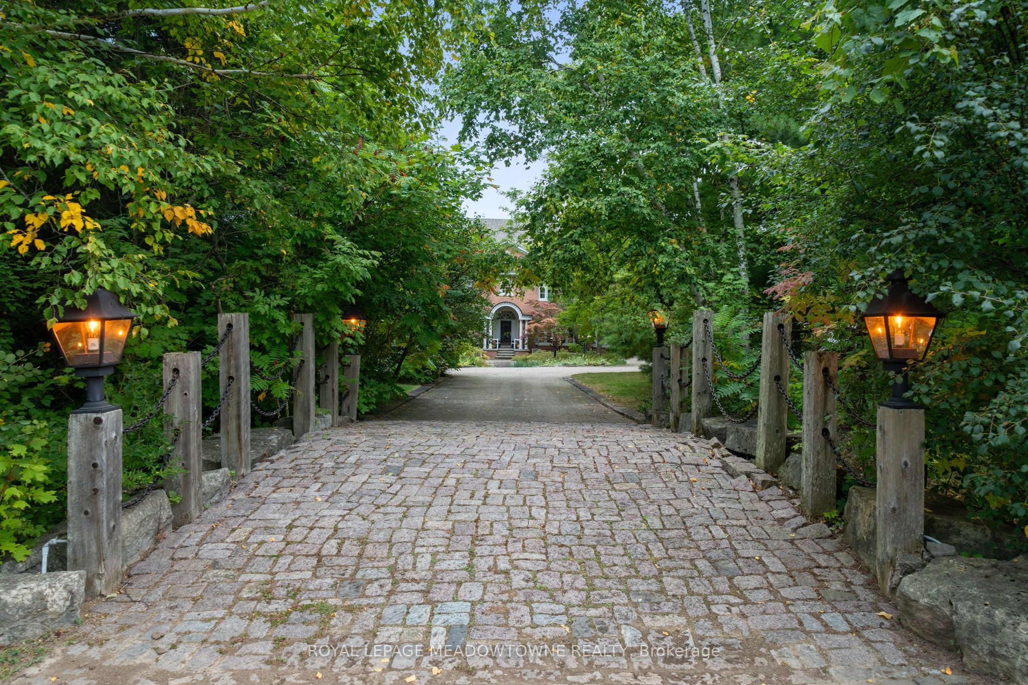 2097 Grange Side Road